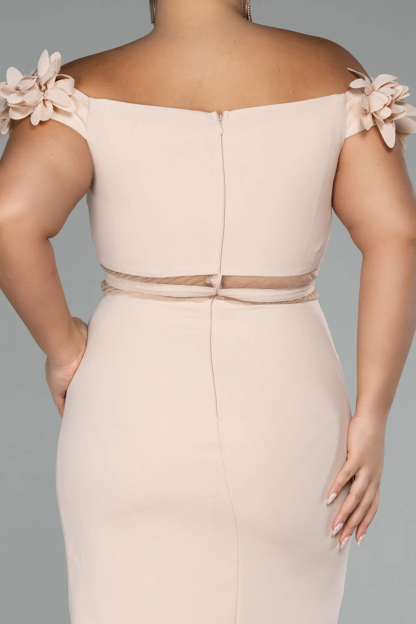 Beige-Boat Neck Short Plus Size Cocktail Dress ABK2121