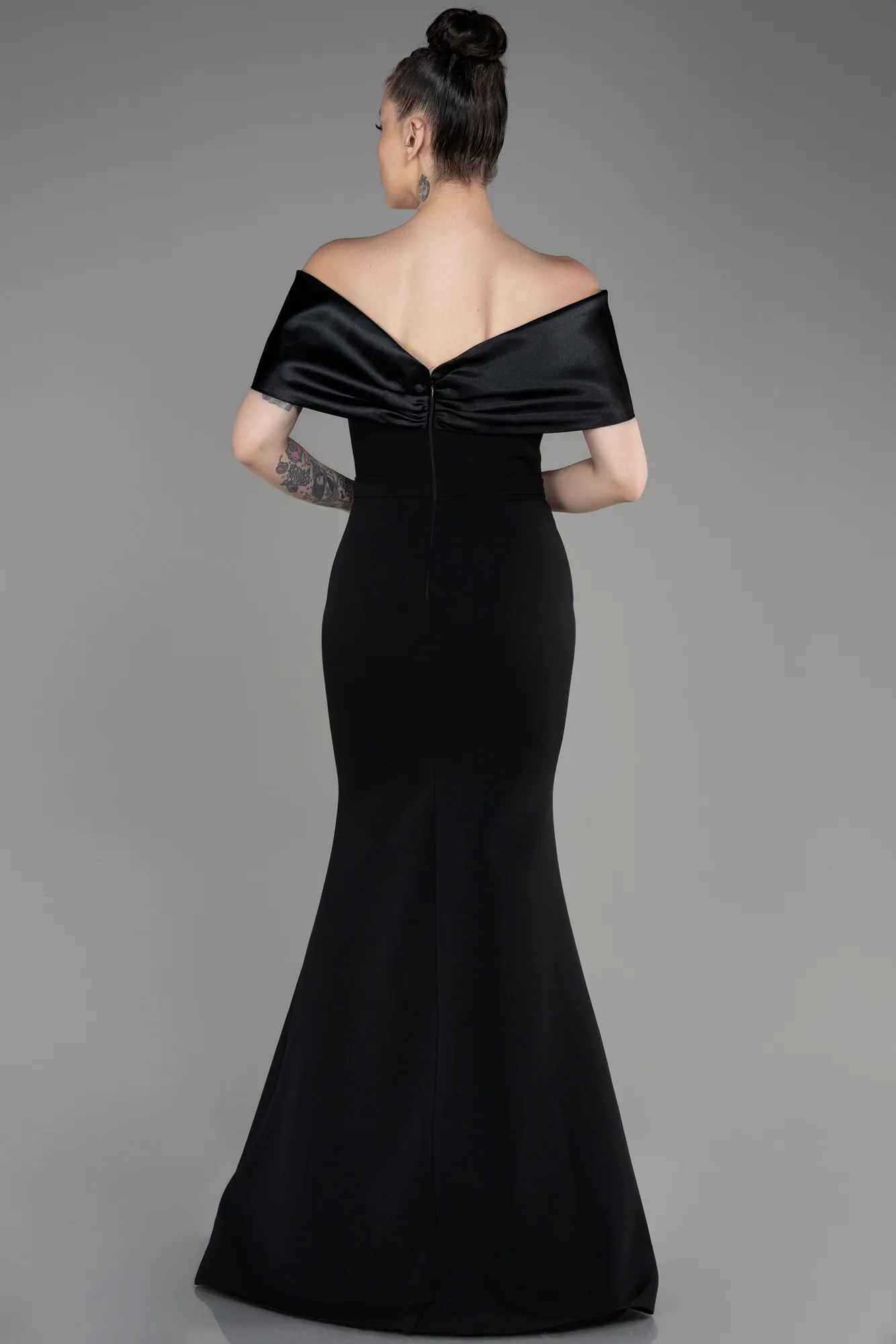 Black-Boat Neck Long Mermaid Evening Dress ABU3902