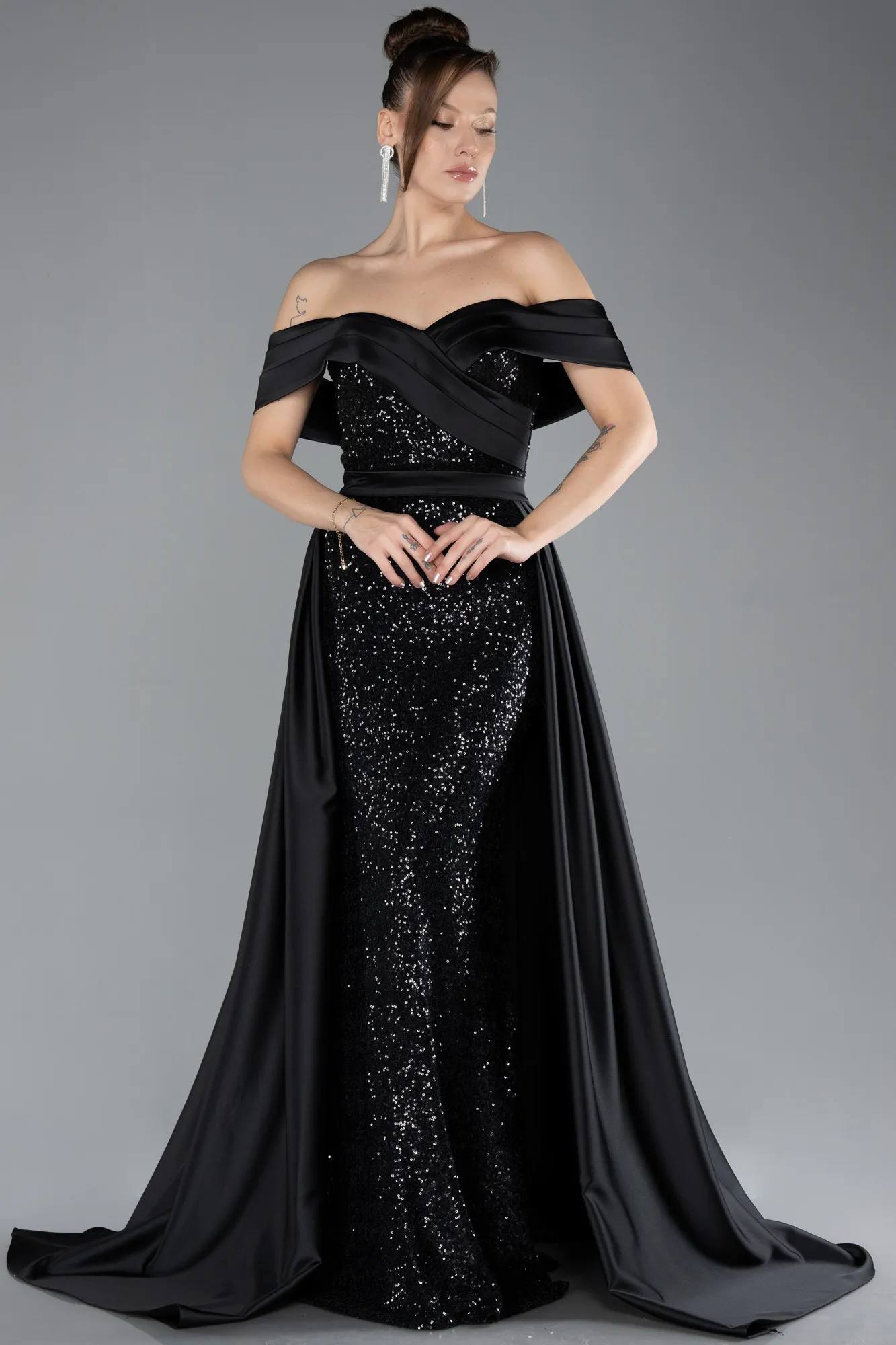 Black-Boat Neck Tail Long Sequined Evening Gown ABU4515