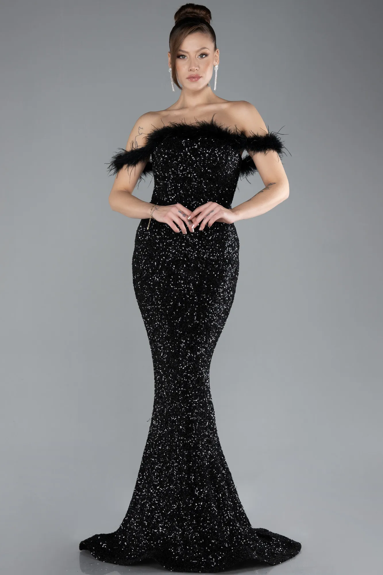 Black-Feathered Boat Neck Sequined Long Mermaid Prom Dress ABU4513