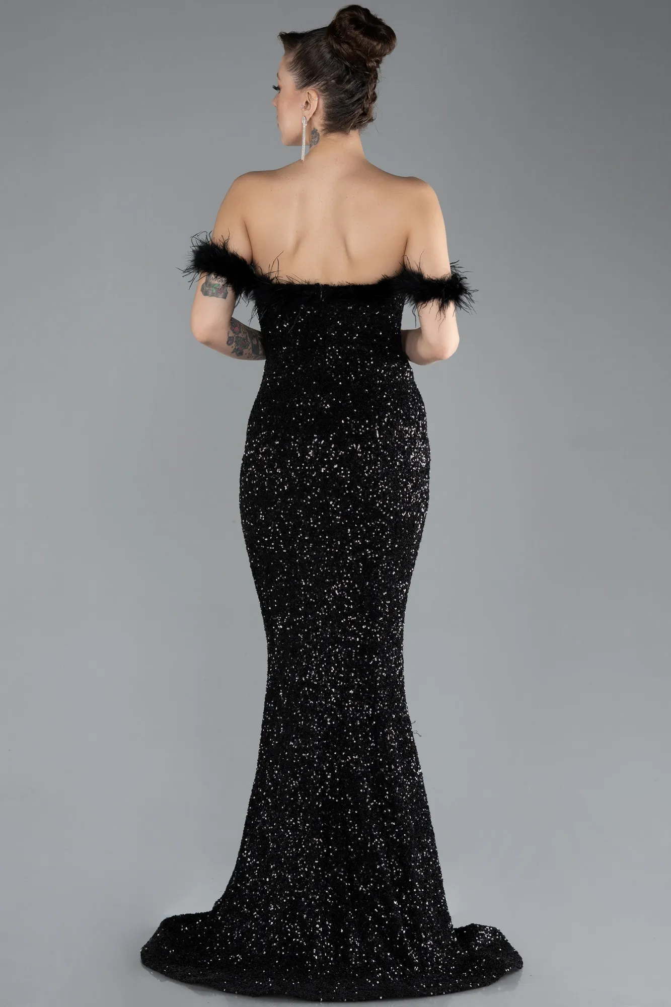 Black-Feathered Boat Neck Sequined Long Mermaid Prom Dress ABU4513