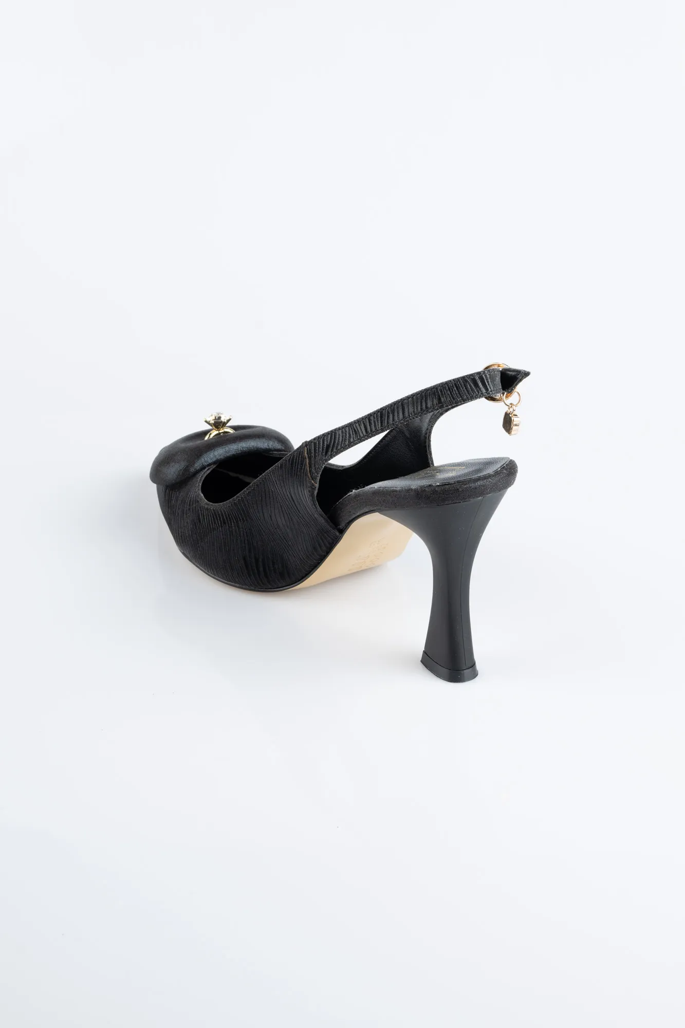 Black-Laser Cut Stiletto MJL5164