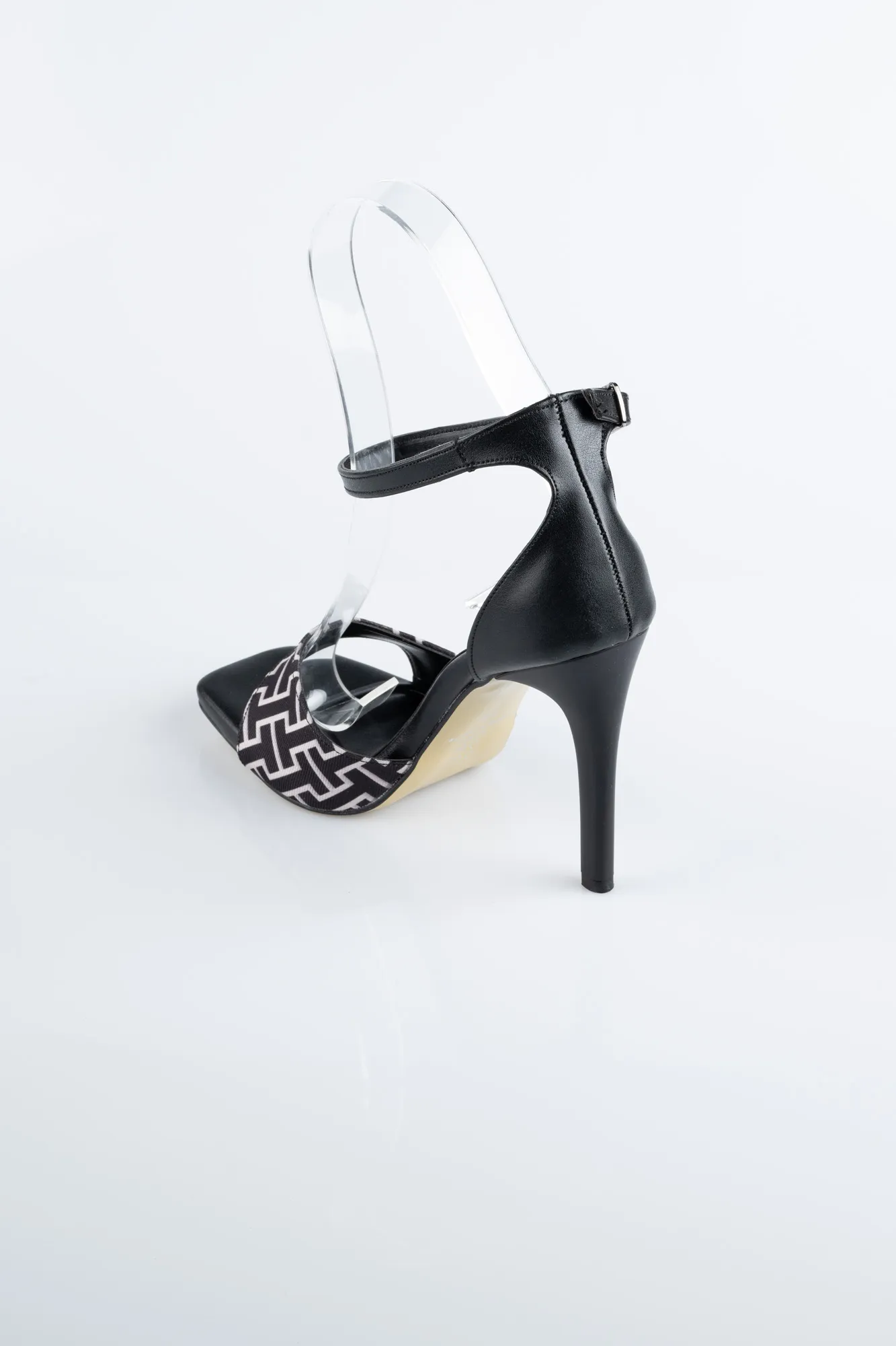 Black-Leather Evening Shoe AB8004