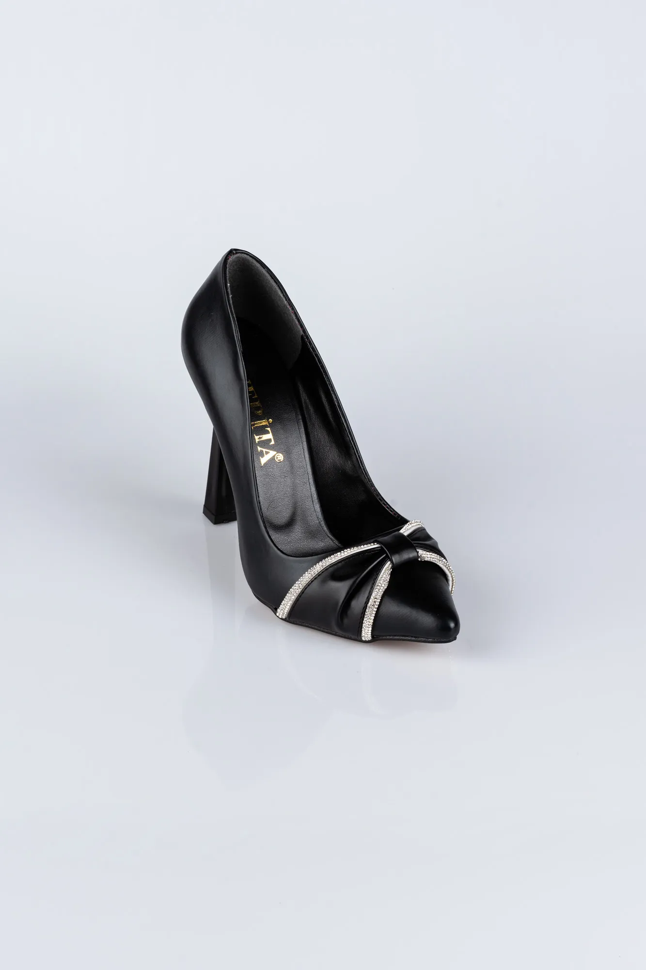 Black-Leather Stiletto ABD1101