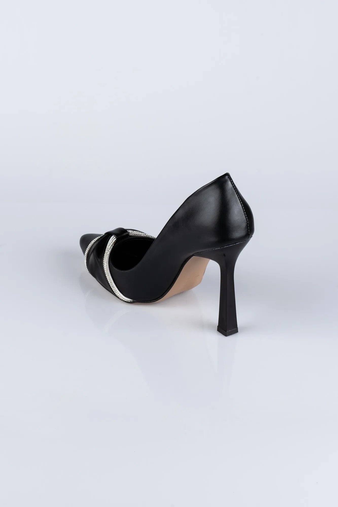 Black-Leather Stiletto ABD1101