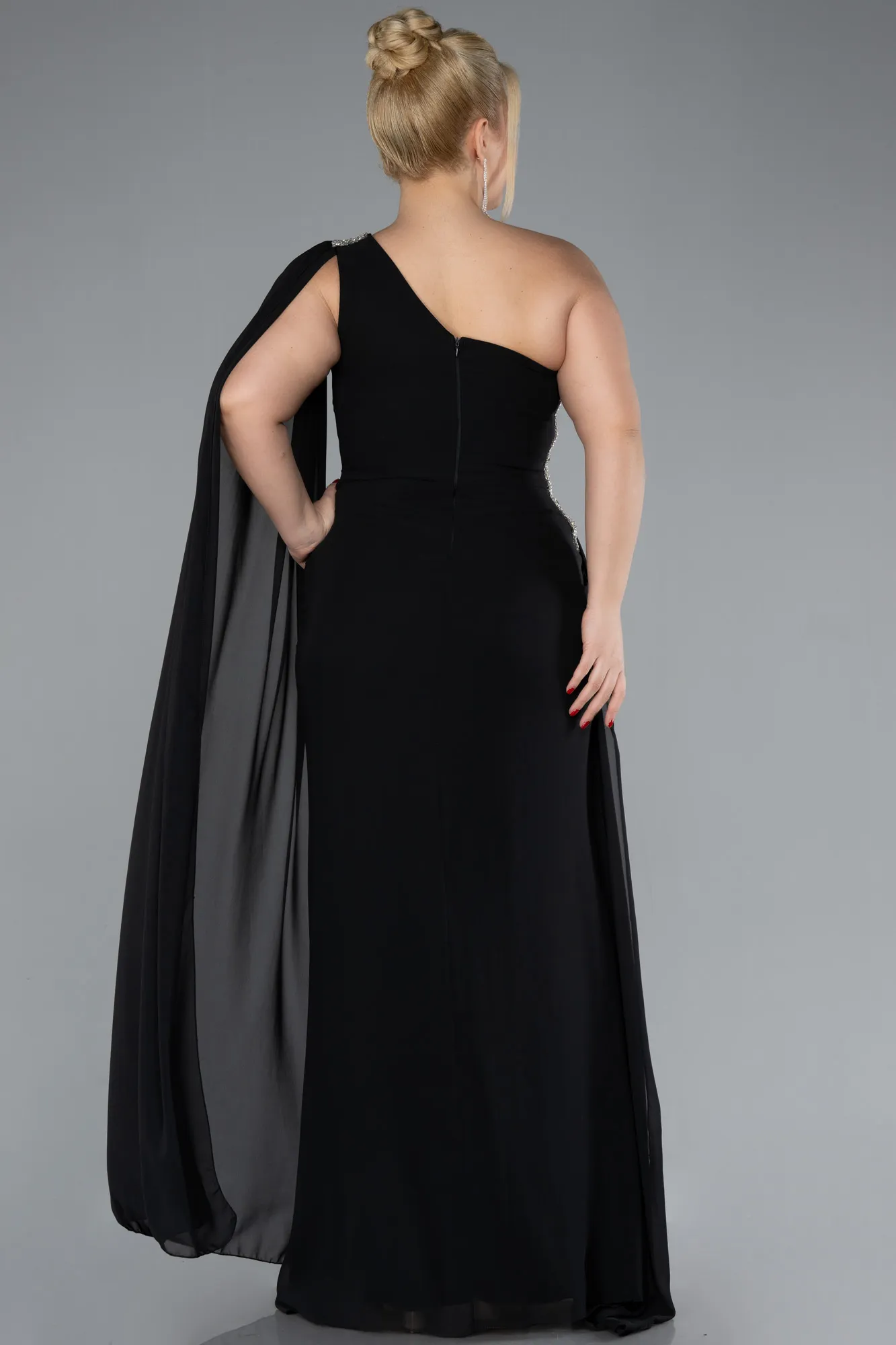 Black-Long Chiffon Formal Plus Size Dress ABU4407