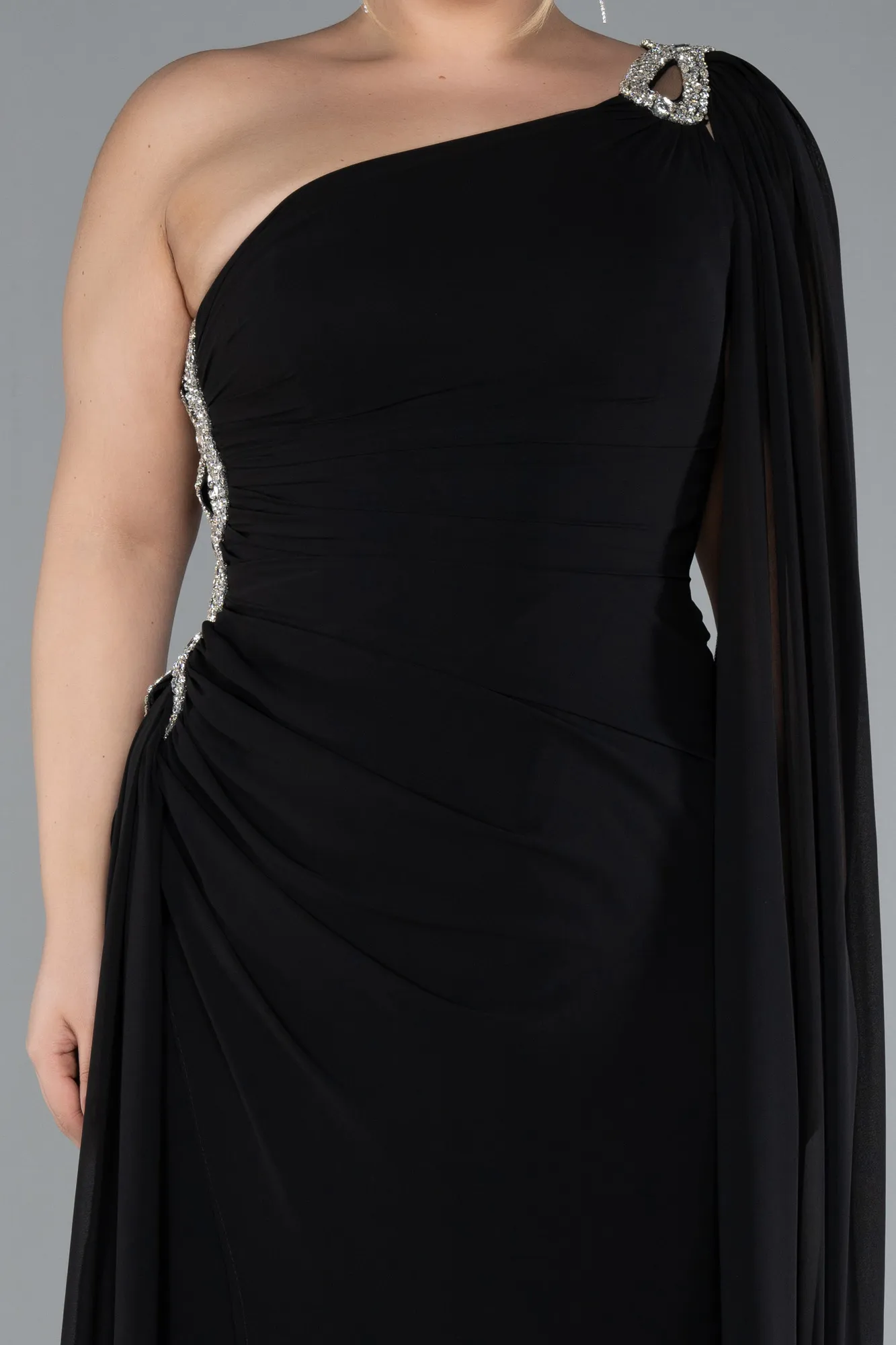 Black-Long Chiffon Formal Plus Size Dress ABU4407