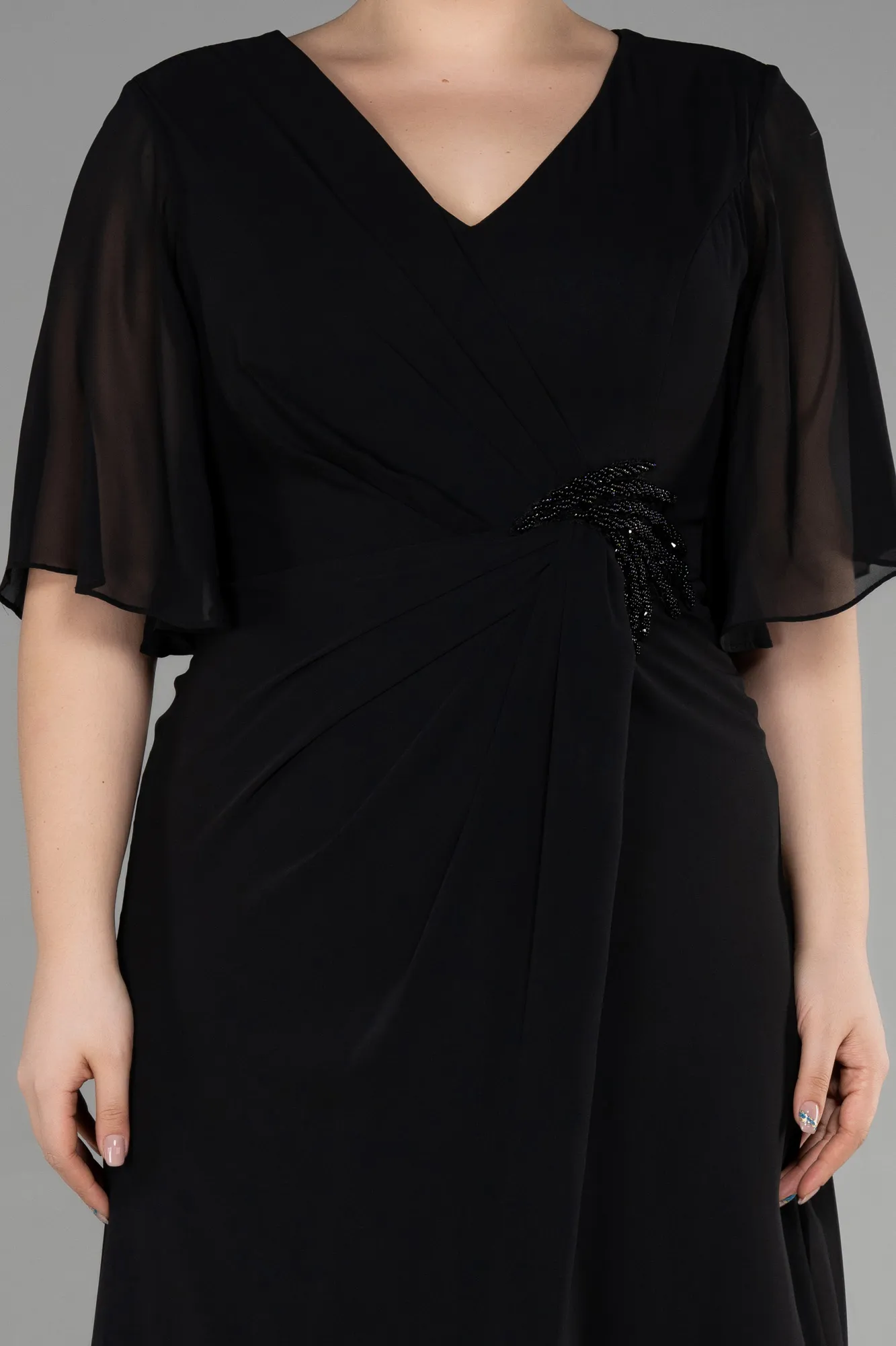 Black-Long Chiffon Plus Size Evening Gown ABU3592