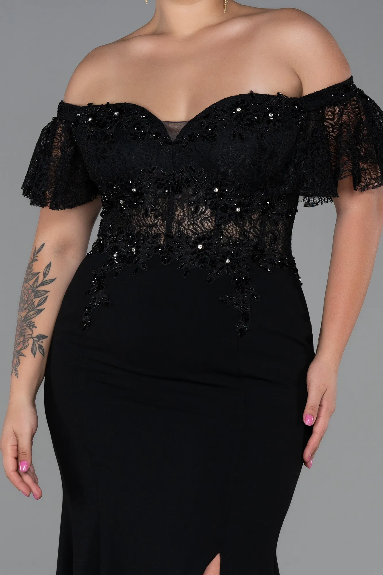 Black-Long Dantelle Plus Size Evening Dress ABU2571