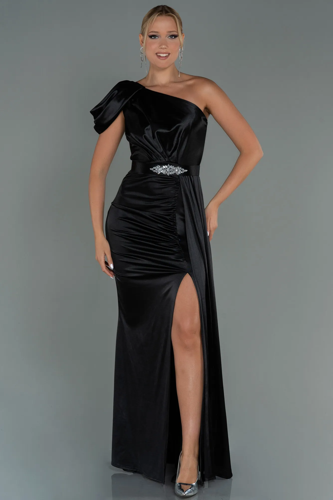 Black-Long Prom Gown ABU3099