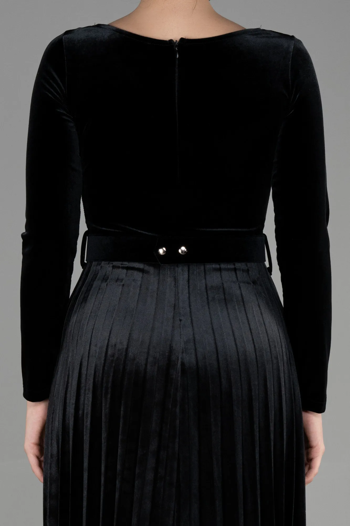 Black-Midi Velvet Invitation Dress ABK1870