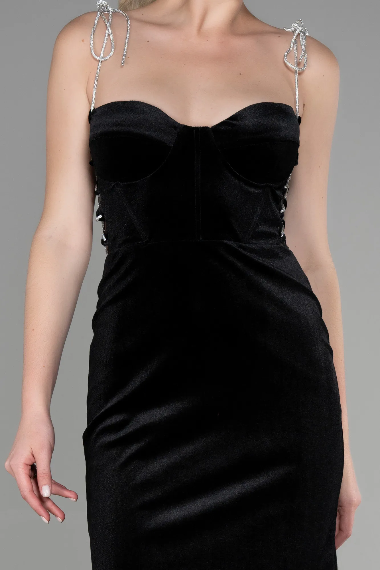 Black-Midi Velvet Invitation Dress ABK1880