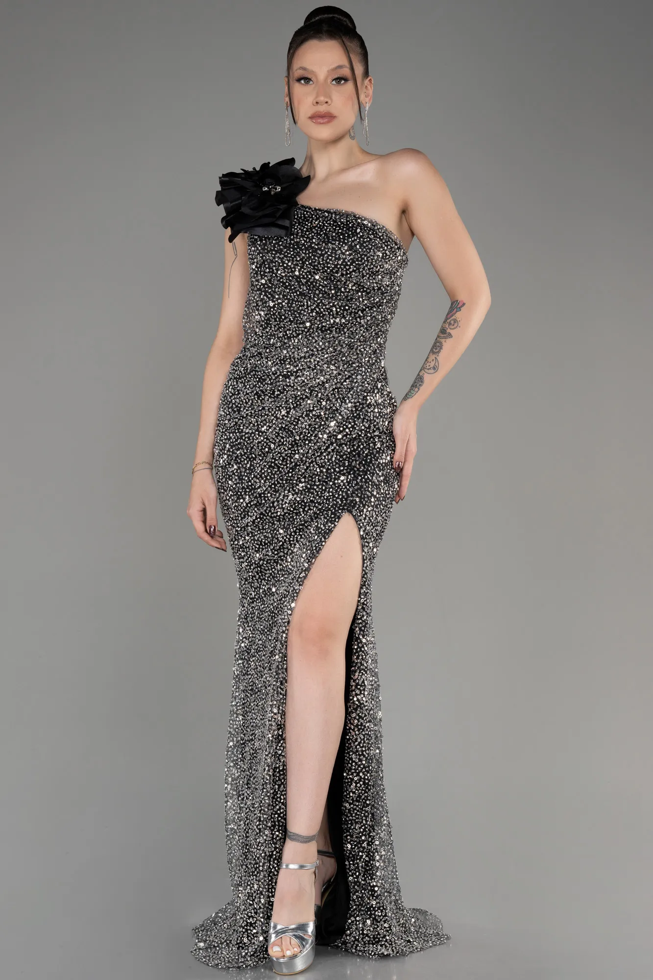 Black-One Shoulder Scaly Evening Gown ABU3956