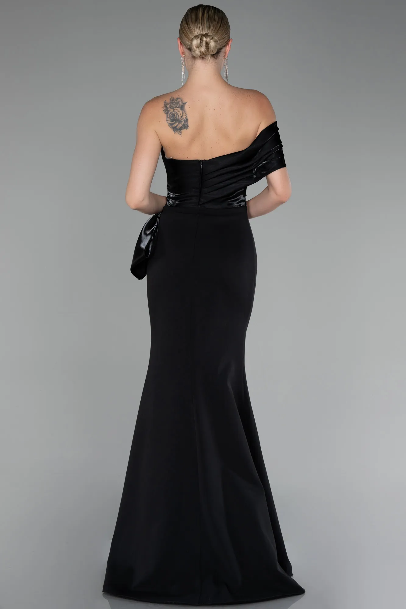 Black-One Shoulder Slit Long Mermaid Evening Gown ABU4115