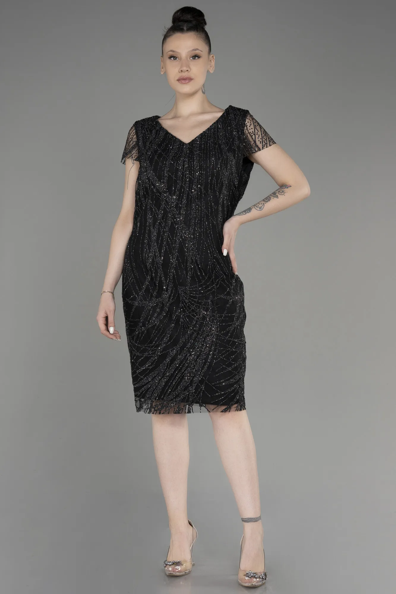 Black-Short Sleeve Glittery Plus Size Invitation Dress ABK2050