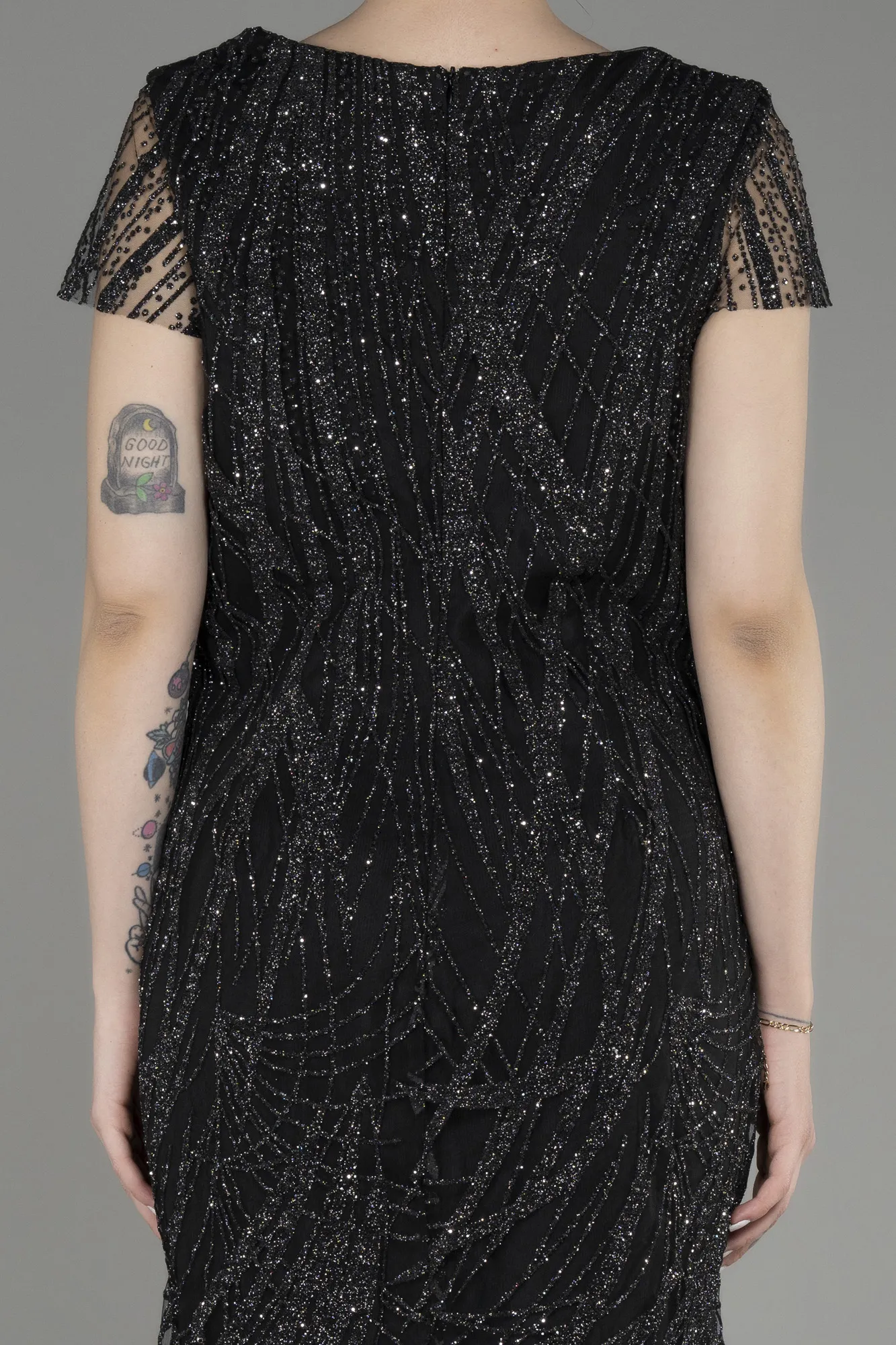 Black-Short Sleeve Glittery Plus Size Invitation Dress ABK2050