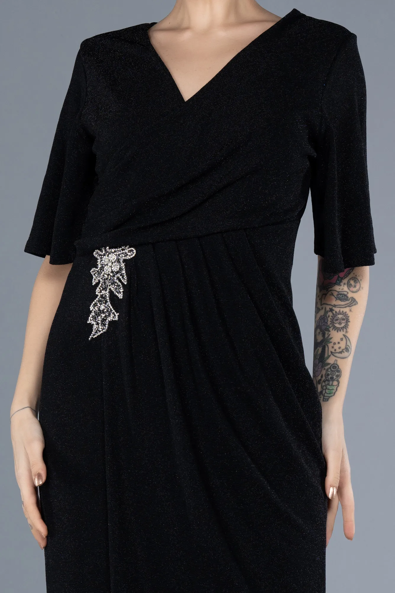 Black-Short Sleeve Midi Glittery Plus Size Invitation Dress ABK2224