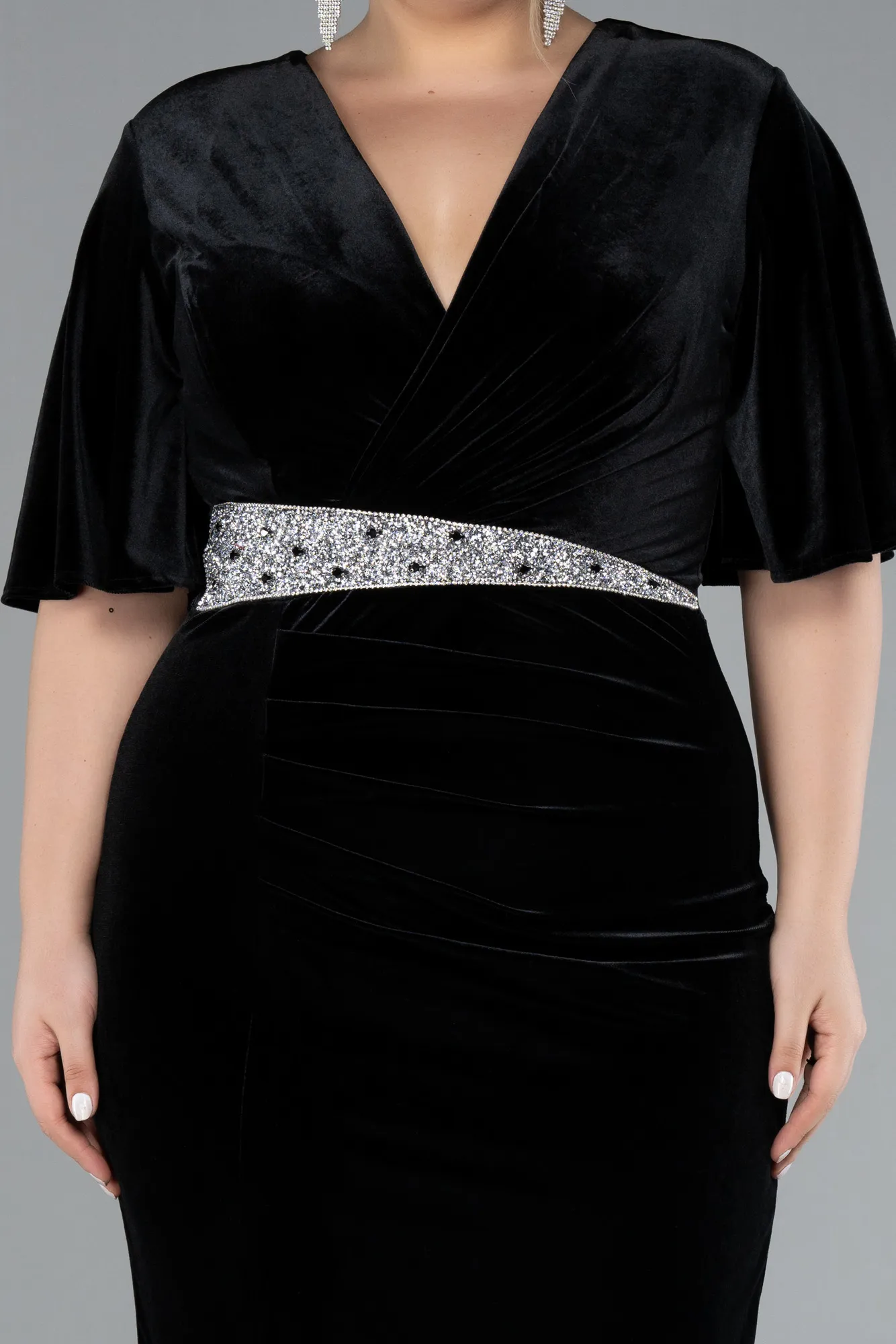 Black-Short Sleeve Slit Long Velvet Plus Size Evening Dress ABU4316