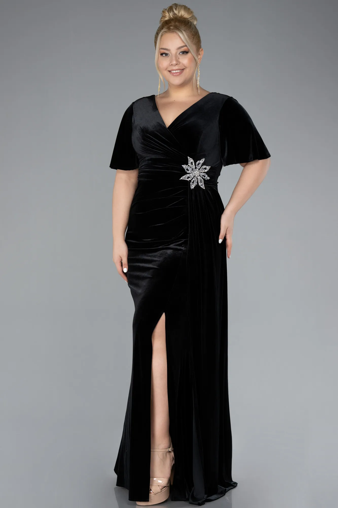 Black-Short Sleeve Slit Long Velvet Plus Size Evening Dress ABU4317