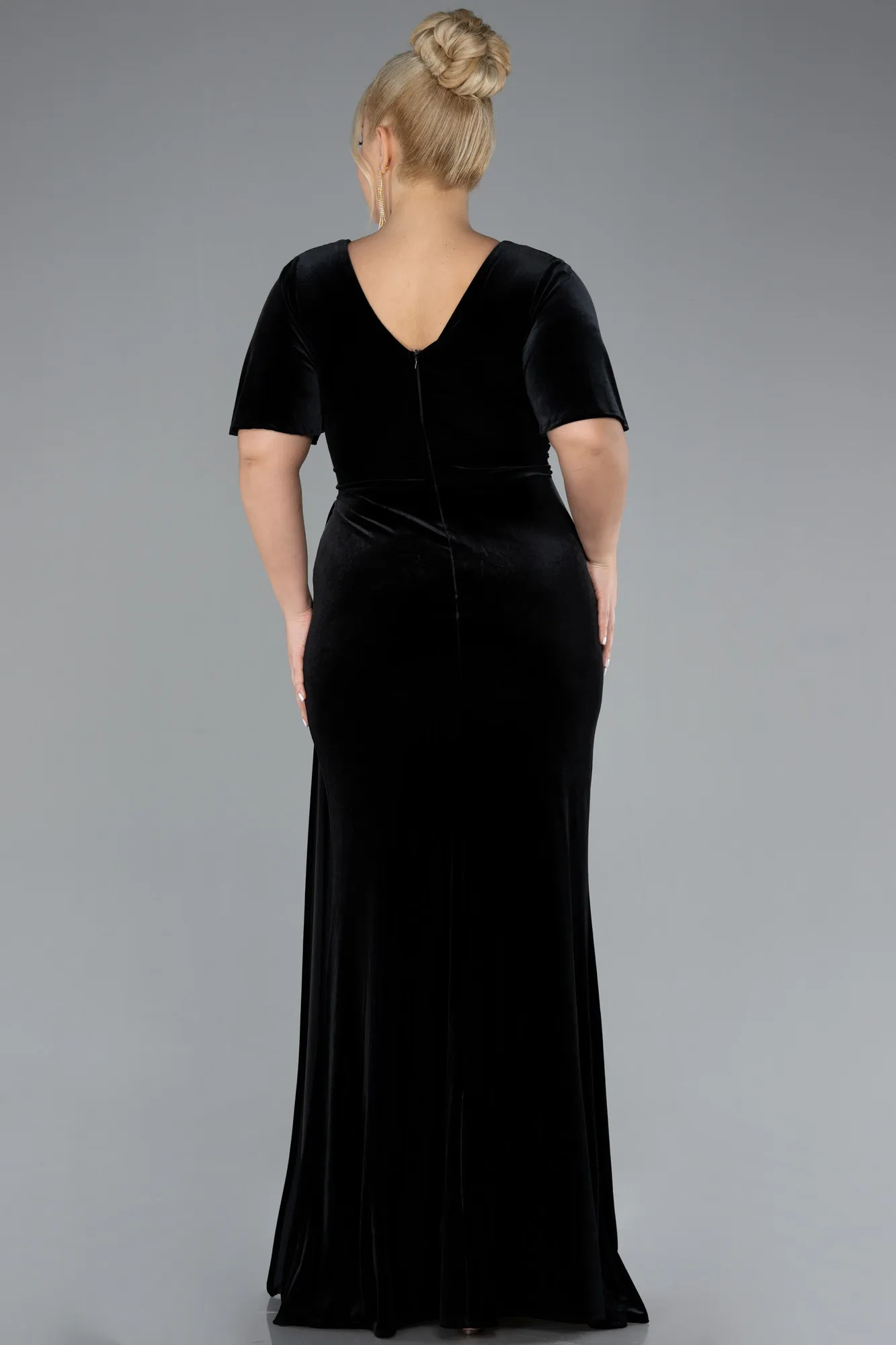 Black-Short Sleeve Slit Long Velvet Plus Size Evening Dress ABU4317