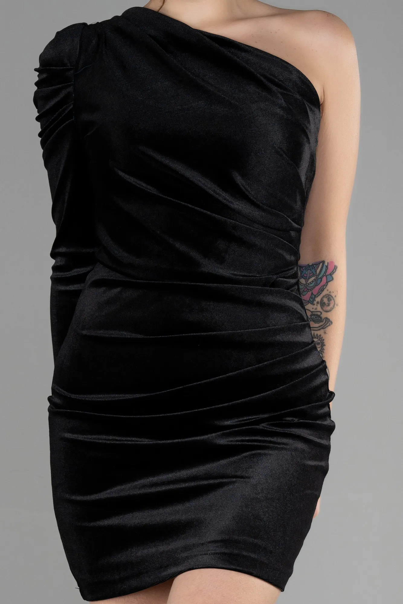 Black-Short Velvet Invitation Dress ABK1886