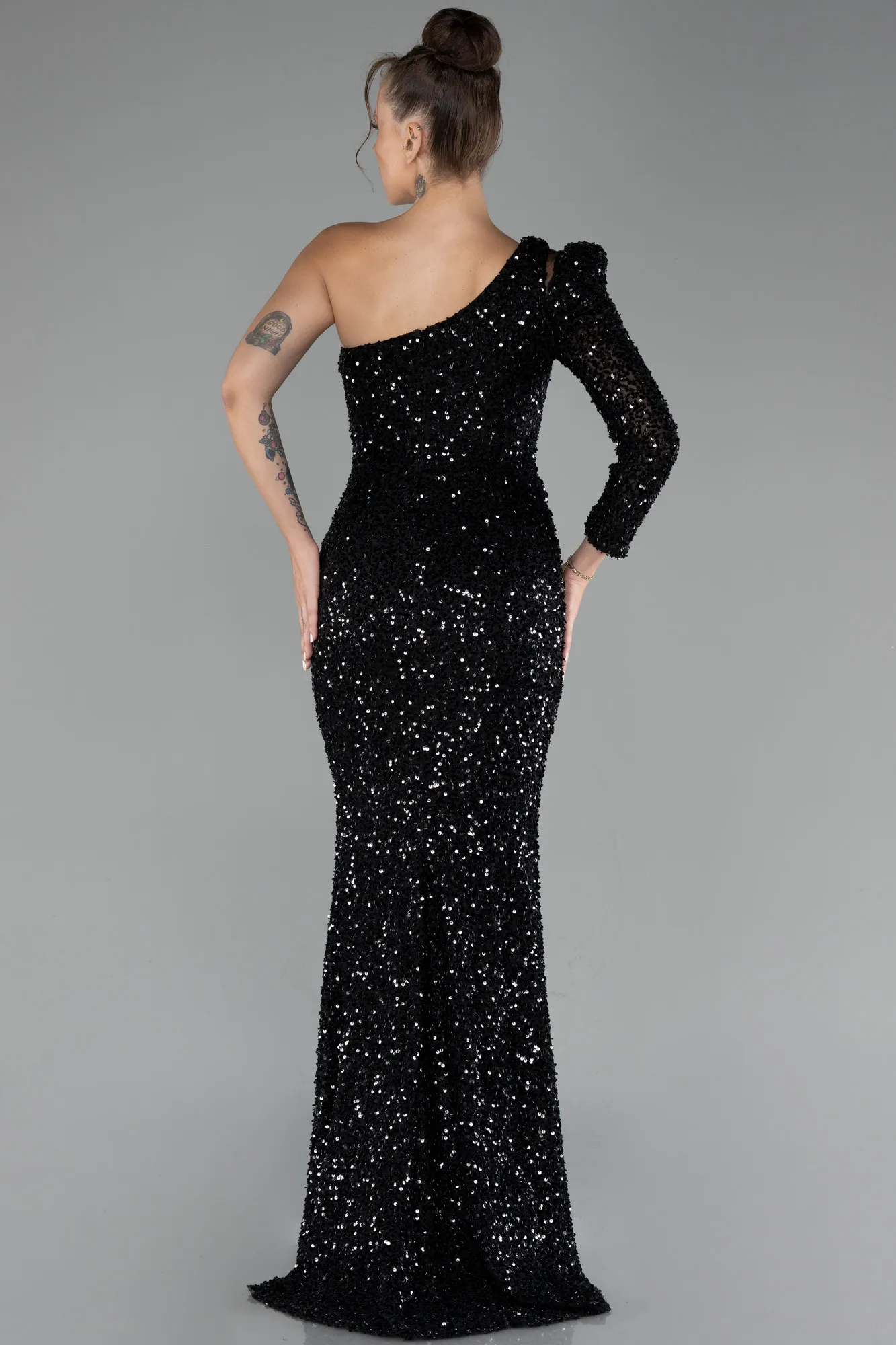 Black-Single Sleeve Slit Long Sequined Evening Gown ABU4302