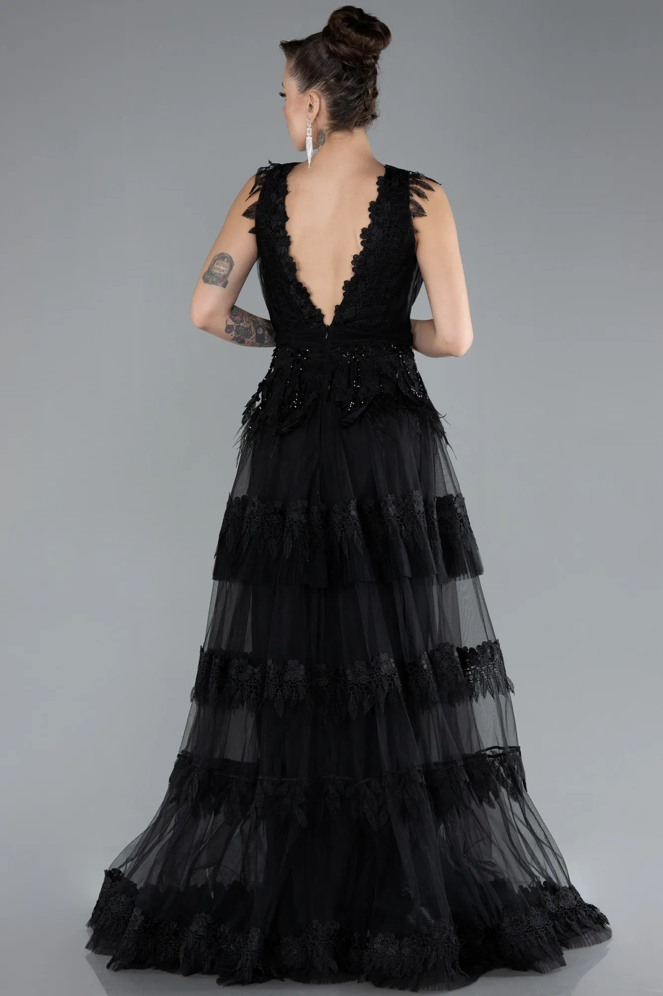 Black-Sleeveless Long Tulle Prom Dress ABU4520