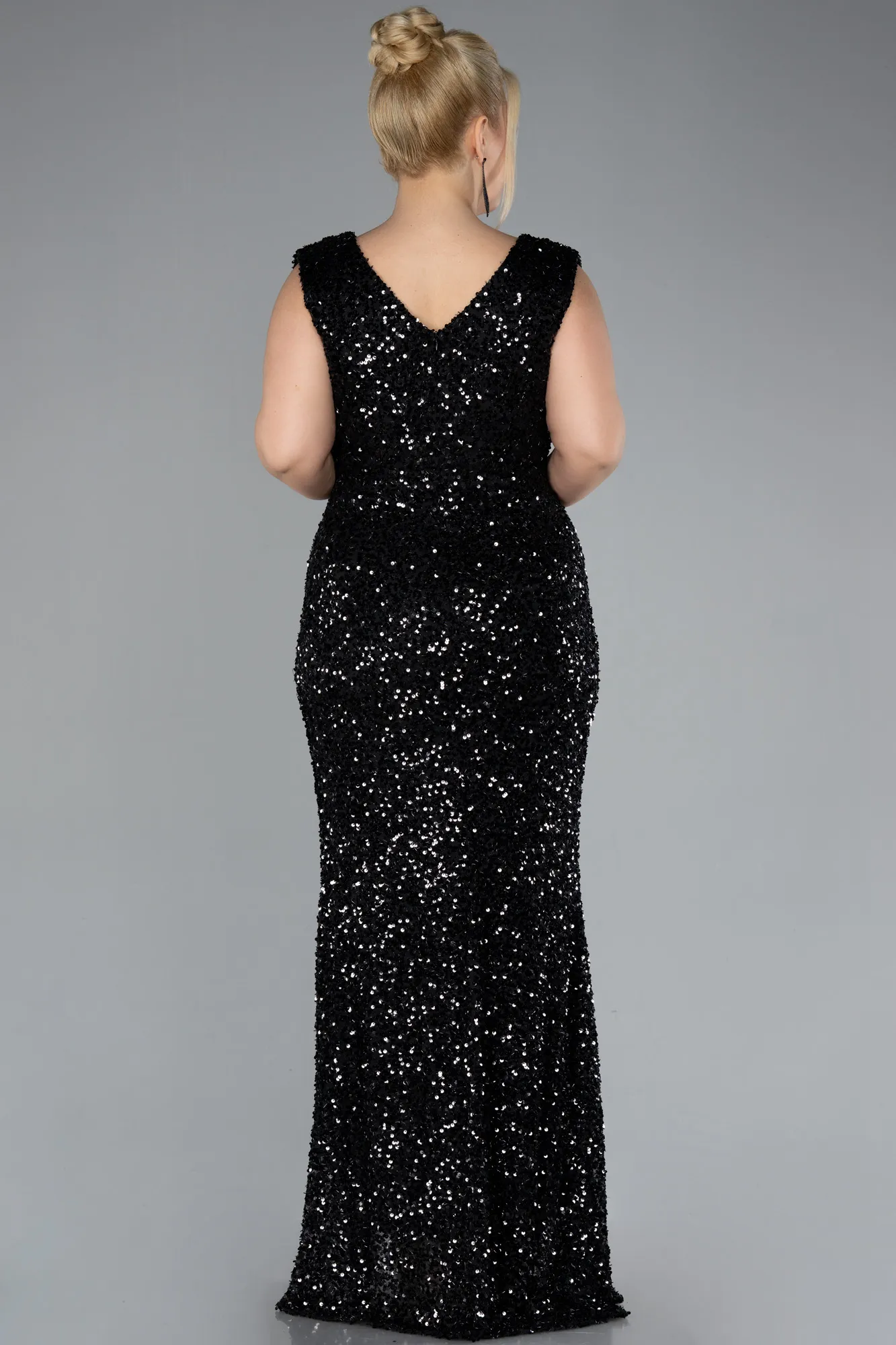 Black-Sleeveless Slit Long Sequined Plus Size Evening Dress ABU4401