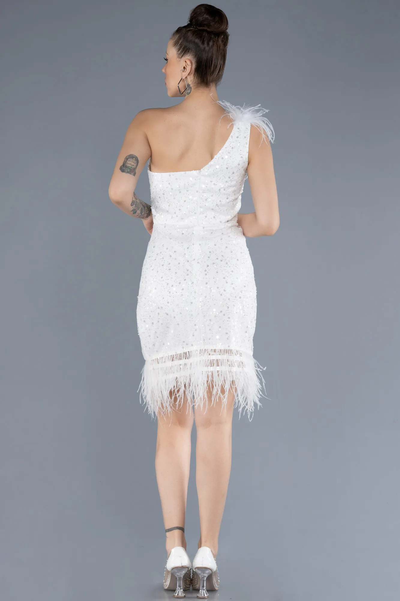 Ecru-Feathered One Shoulder Short Scaly Evening Dress ABU4580