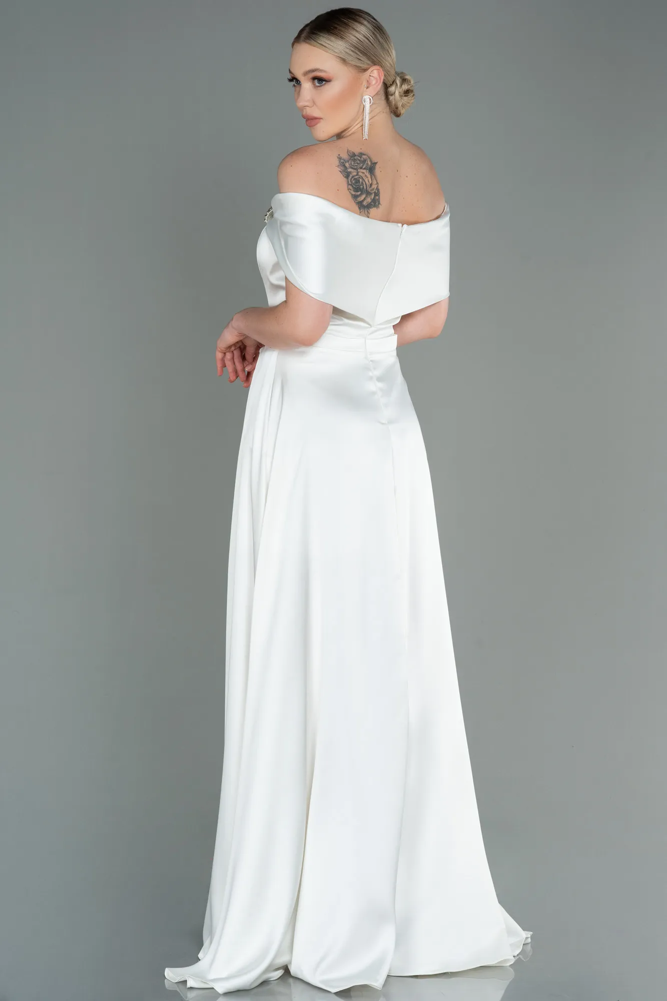 Ecru-Long Satin Evening Dress ABU3197