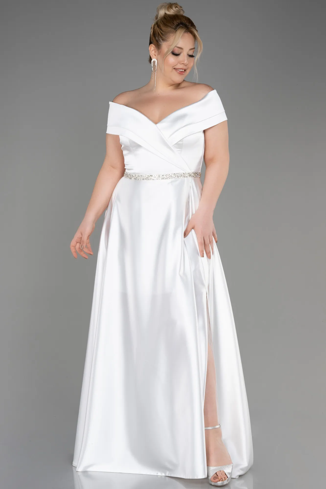 Ecru-Long Satin Plus Size Wedding Dress ABU3801