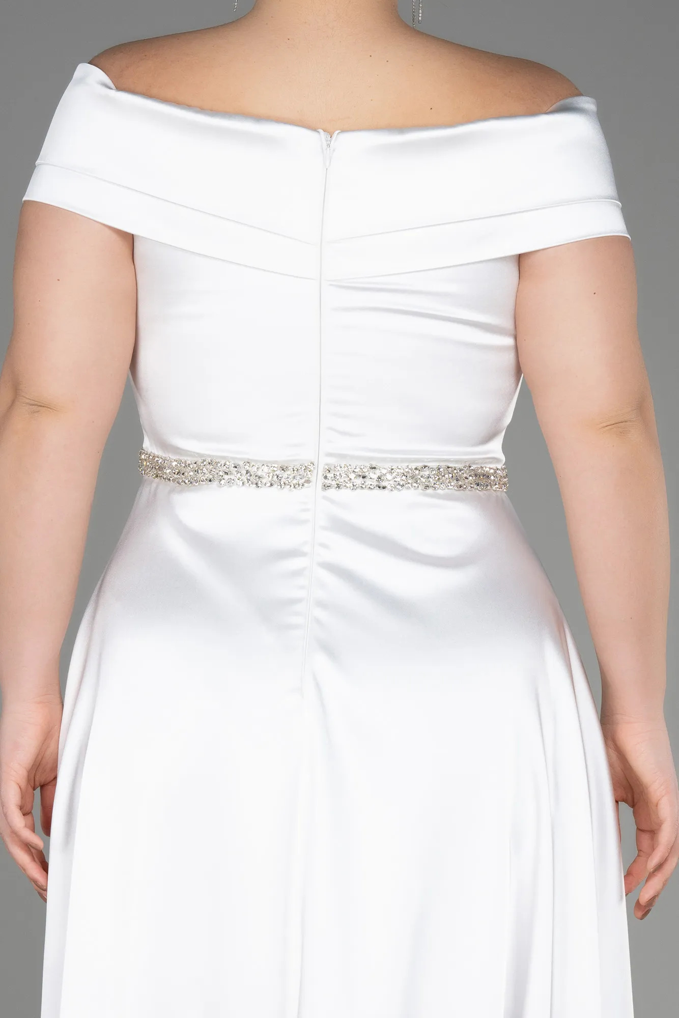 Ecru-Long Satin Plus Size Wedding Dress ABU3801