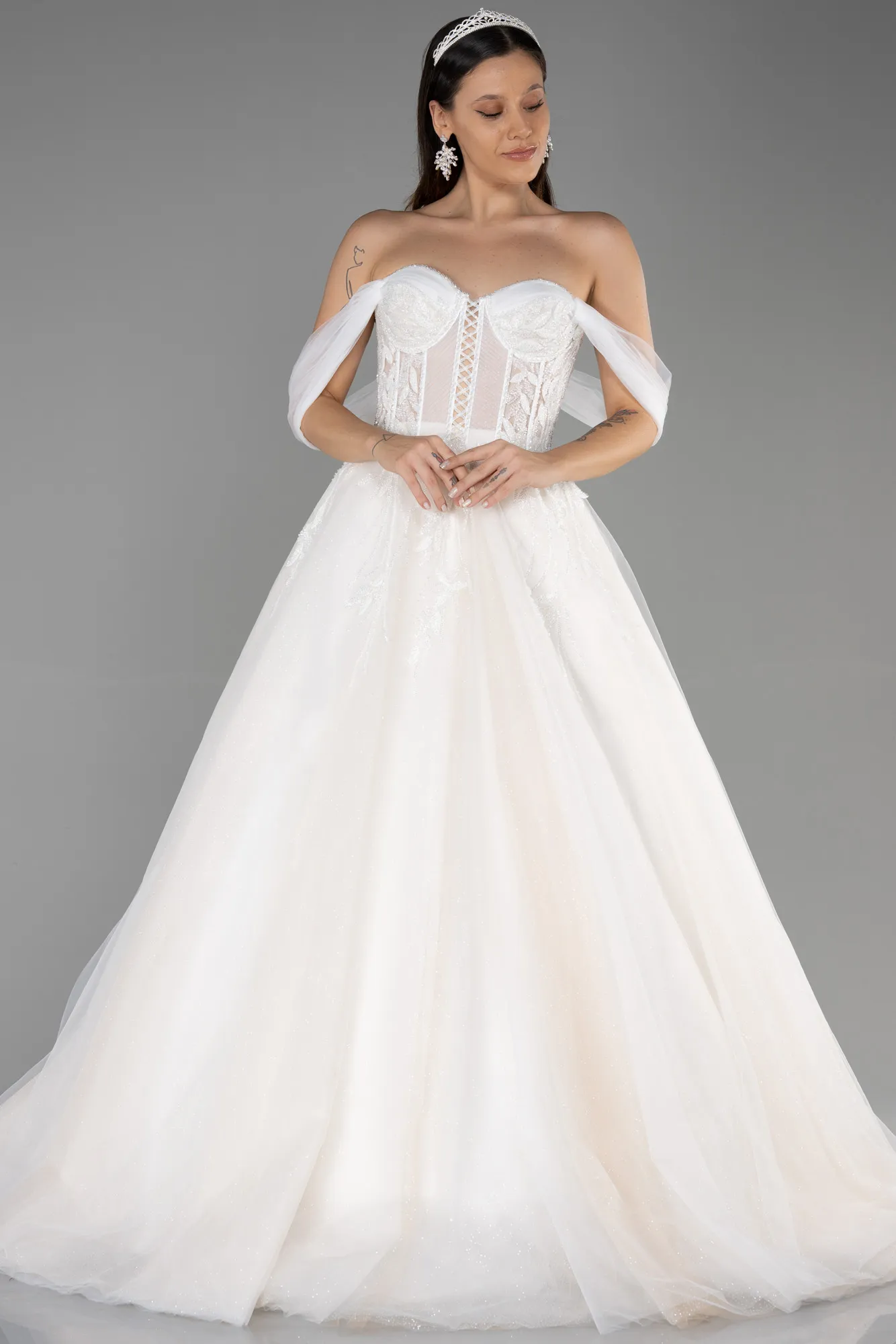 Ecru-Long Wedding Dress ABG031
