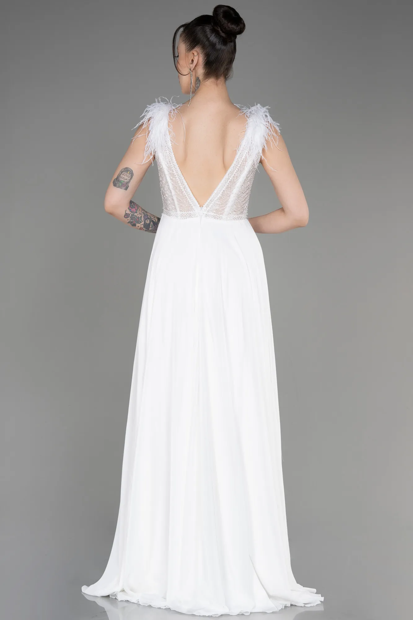 Ecru-Sleeveless Long Chiffon Evening Dress ABU3856