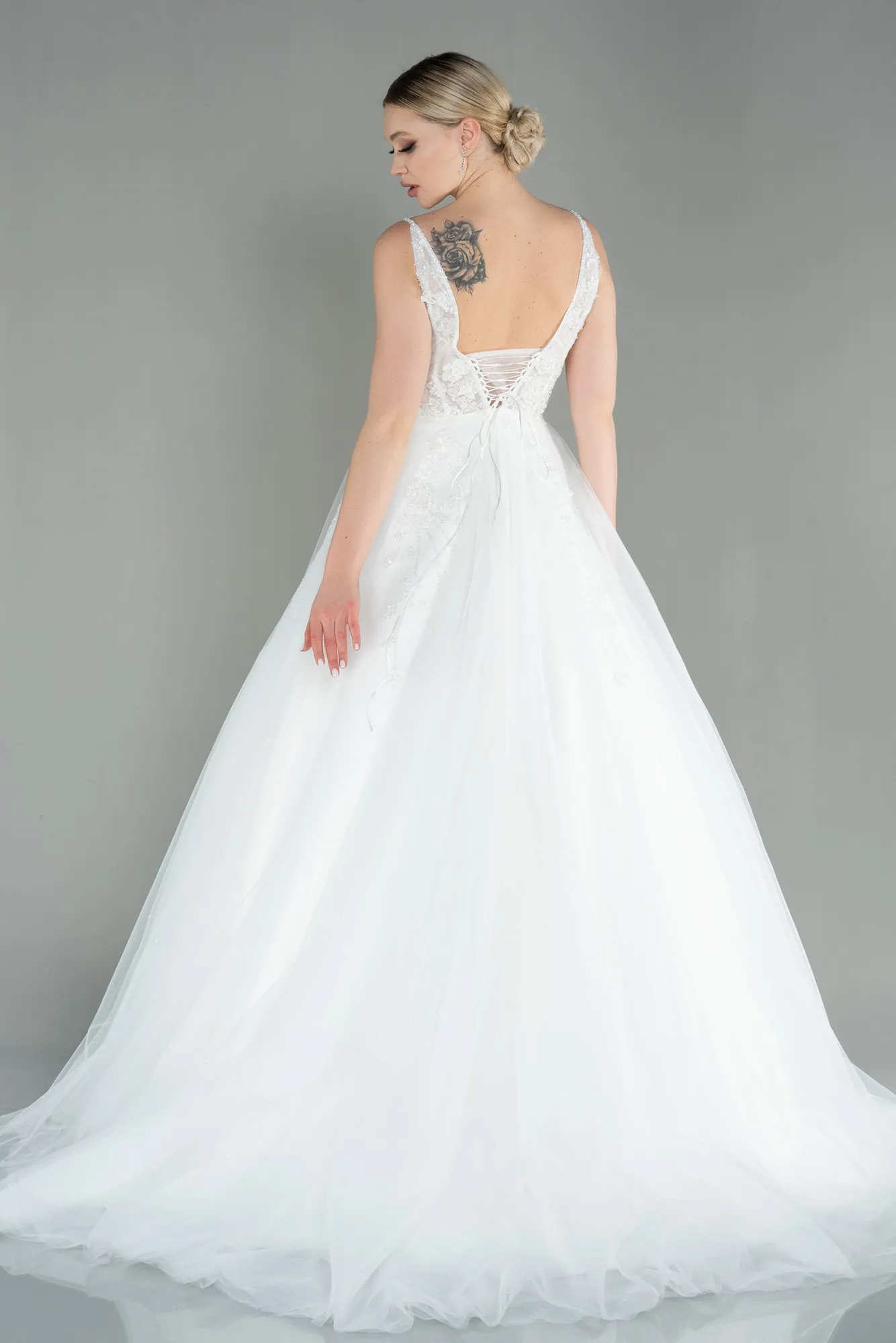 Ecru-Wedding Dress ABG010