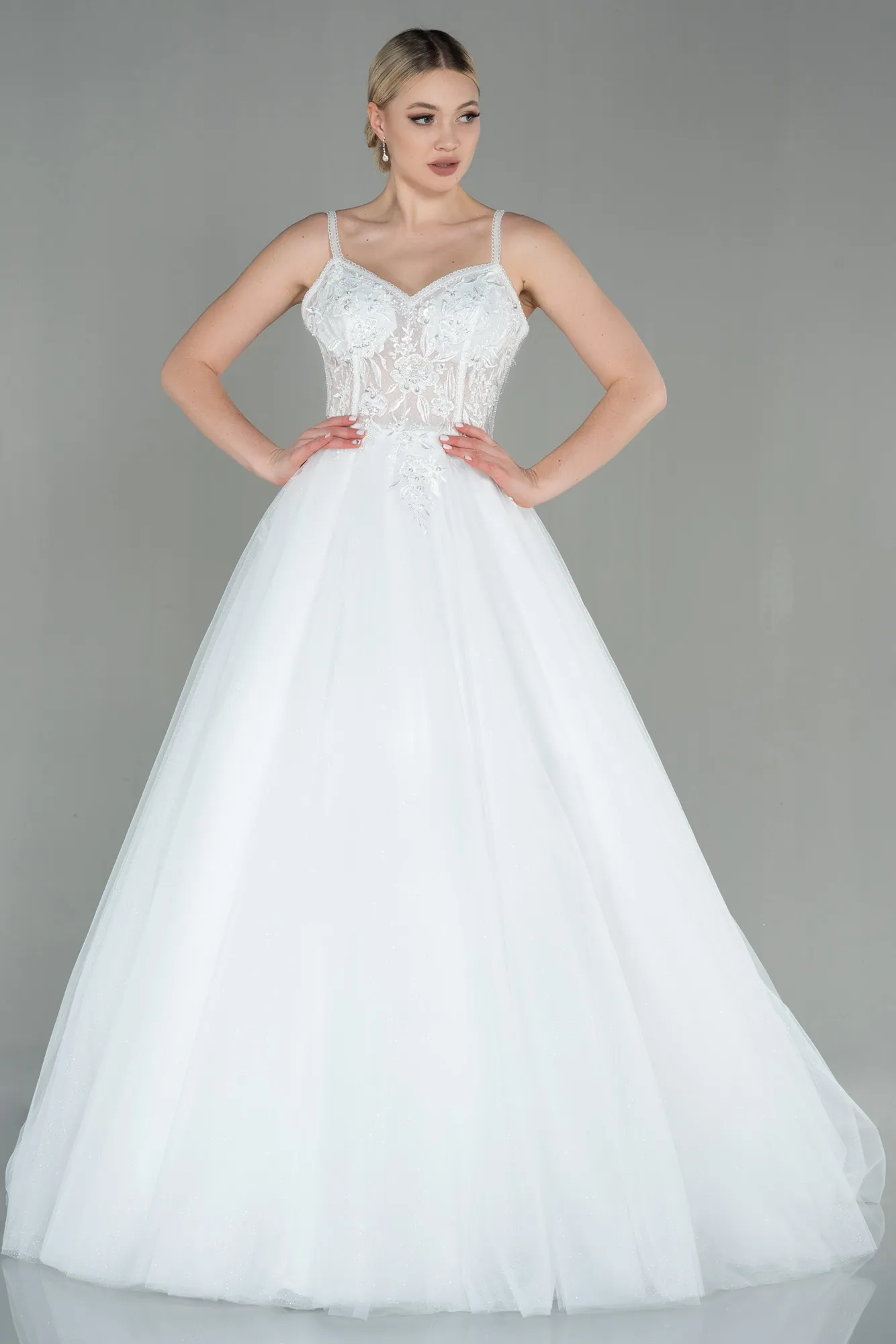 Ecru-Wedding Dress ABG015