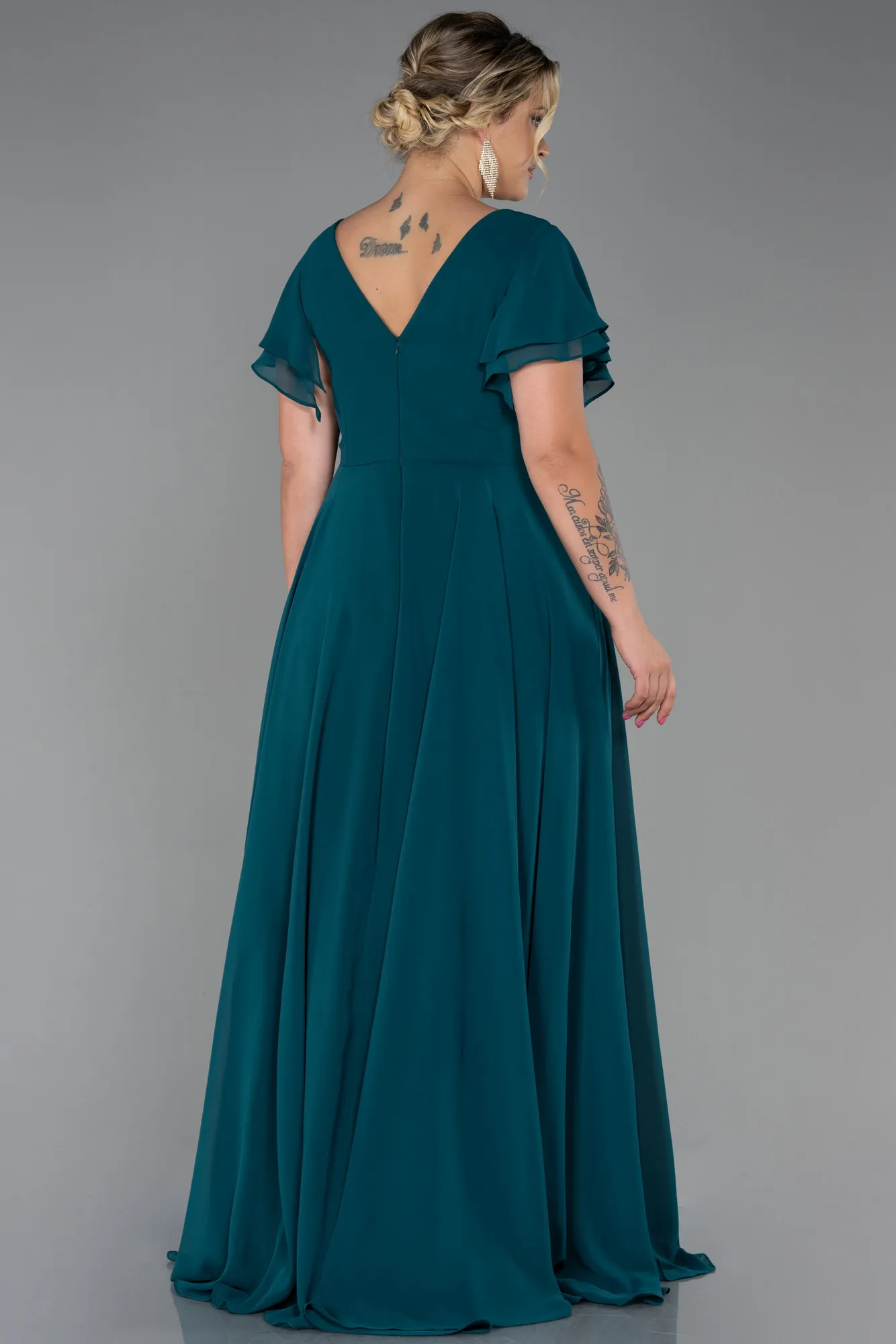 Emerald Green-Long Chiffon Plus Size Evening Dress ABU2576
