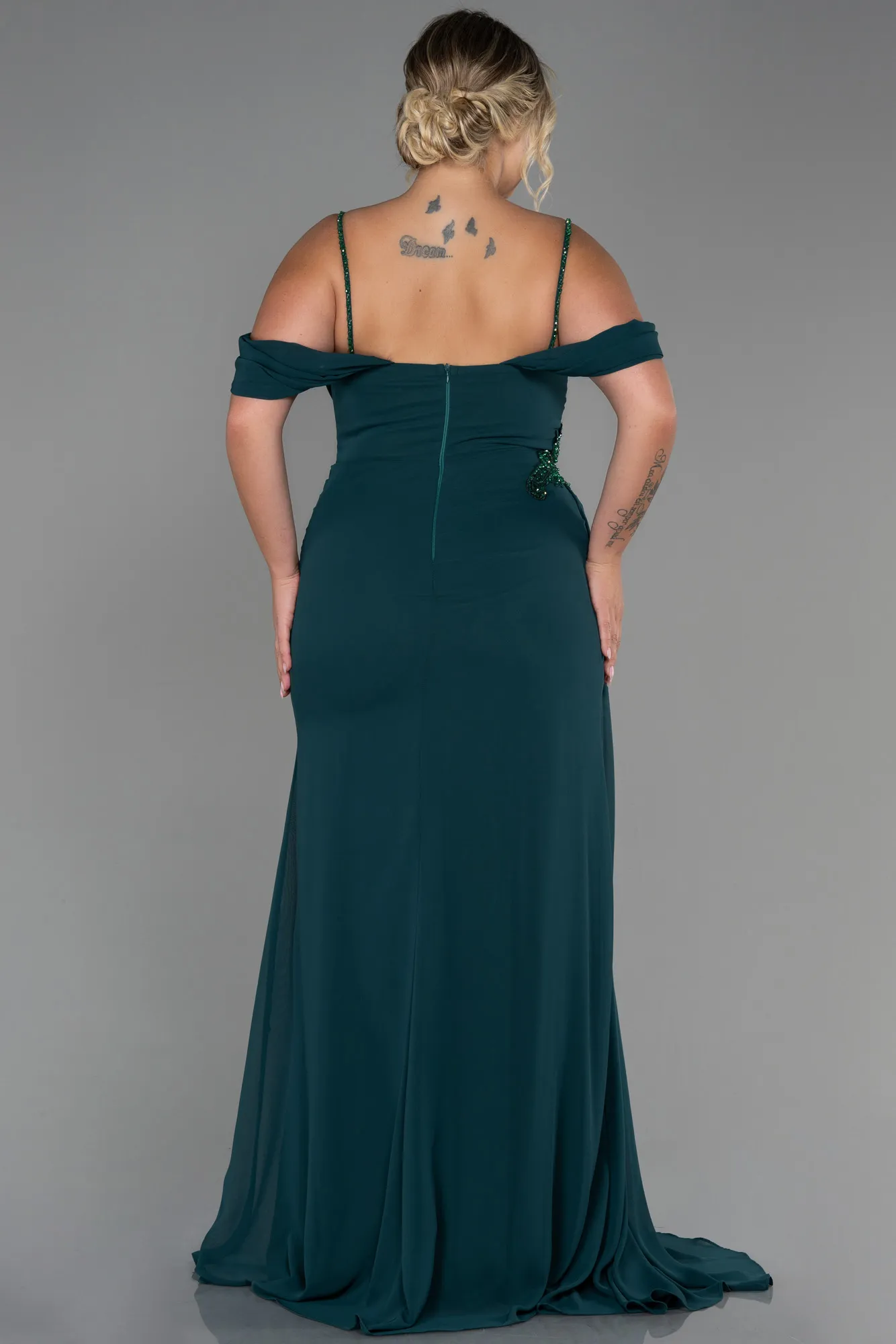 Emerald Green-Long Chiffon Plus Size Evening Dress ABU2929