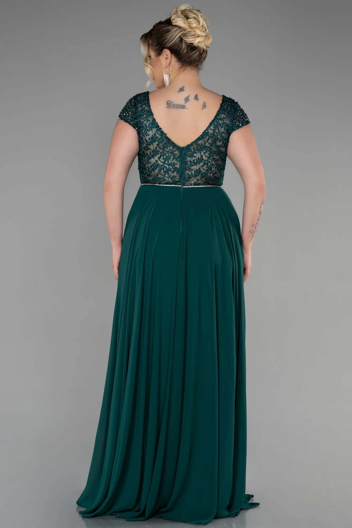 Emerald Green-Long Chiffon Plus Size Evening Dress ABU3441