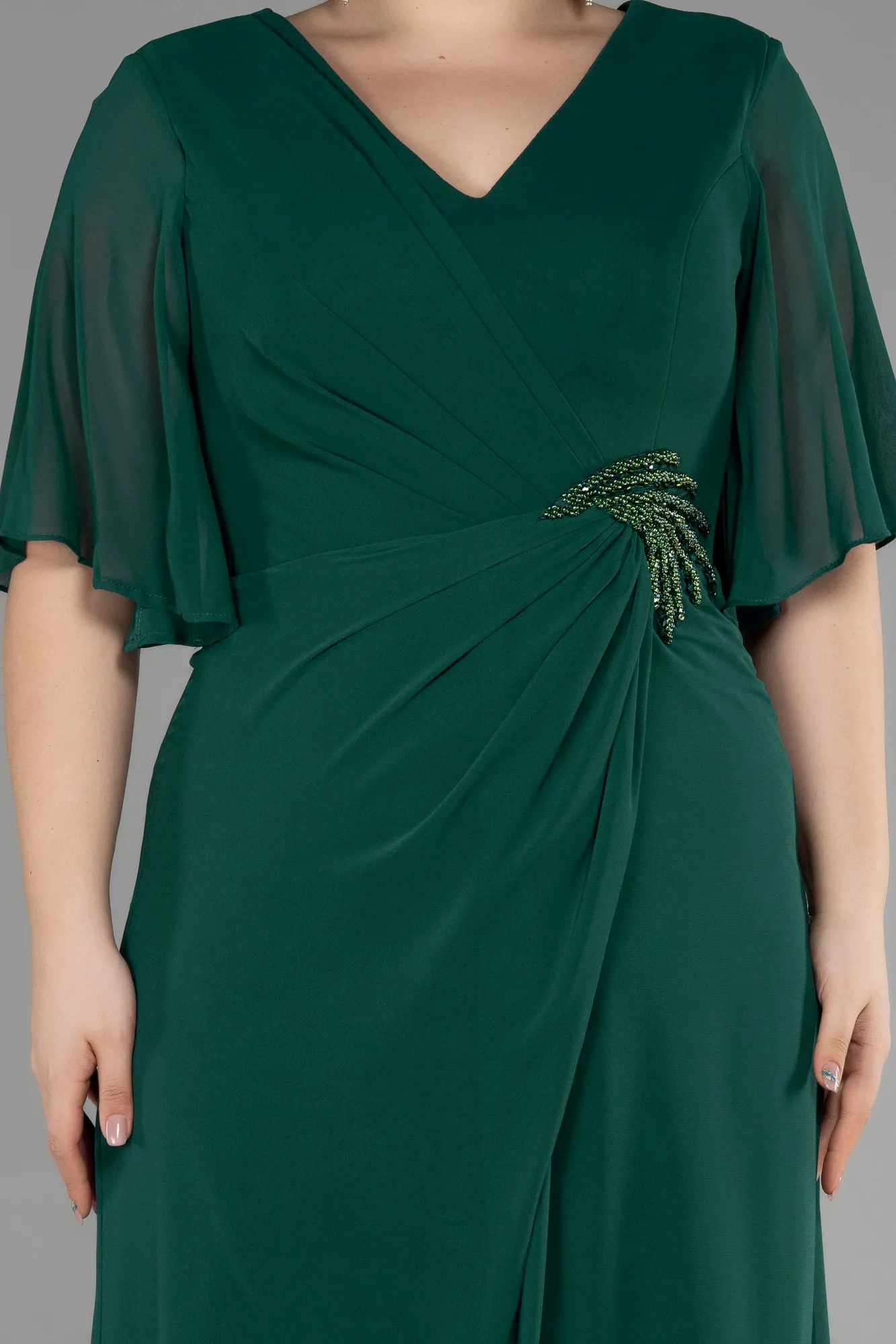 Emerald Green-Long Chiffon Plus Size Evening Gown ABU3592