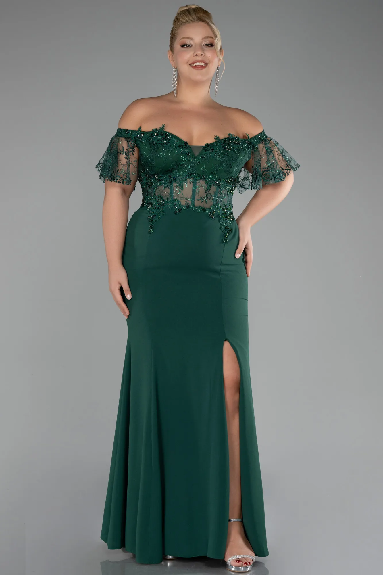 Emerald Green-Long Dantelle Plus Size Evening Dress ABU2571