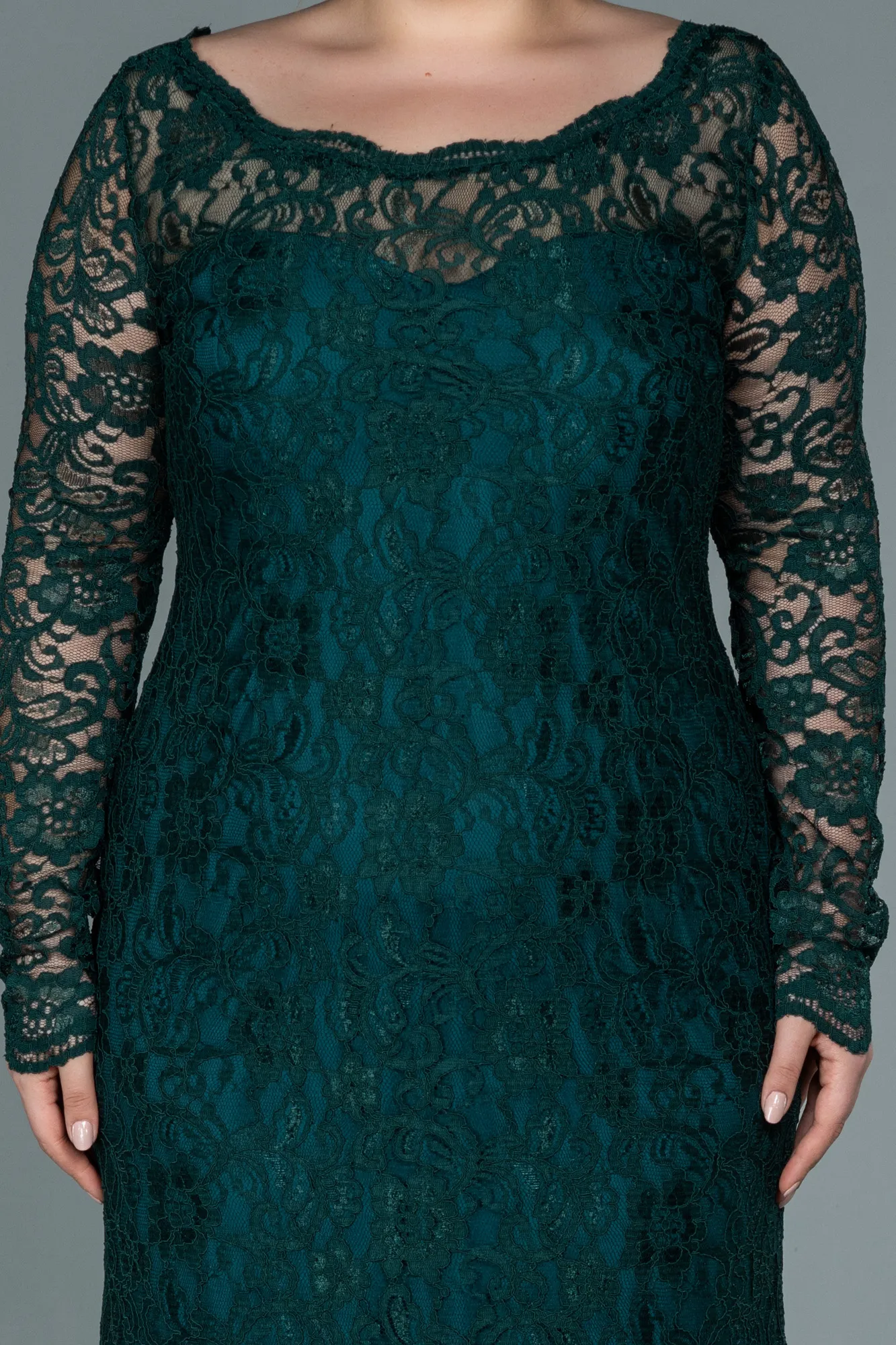 Emerald Green-Long Laced Oversized Evening Dress ABU1574