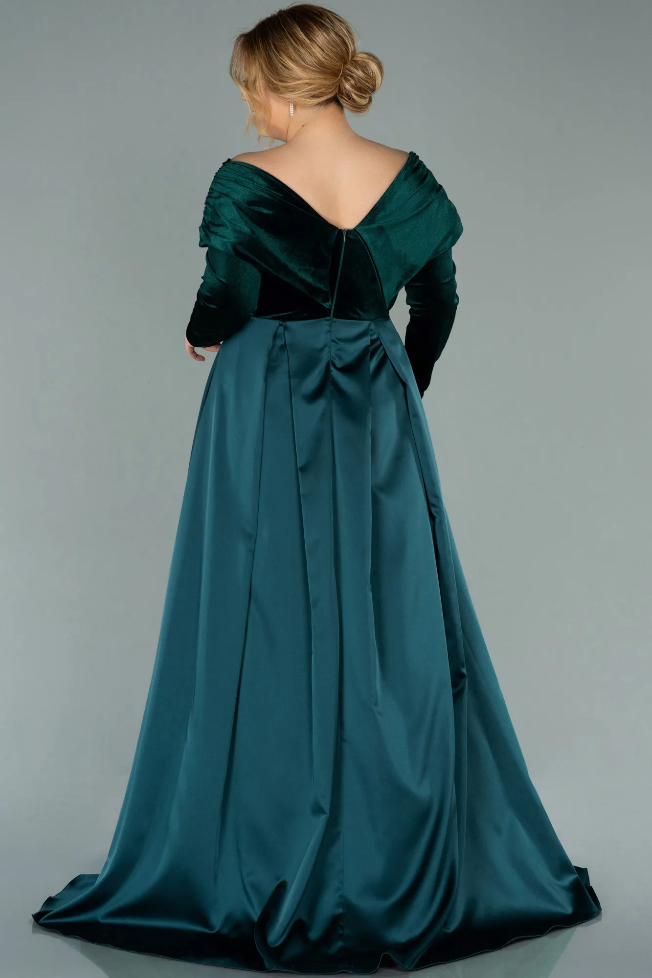 Emerald Green-Long Oversized Evening Dress ABU2084