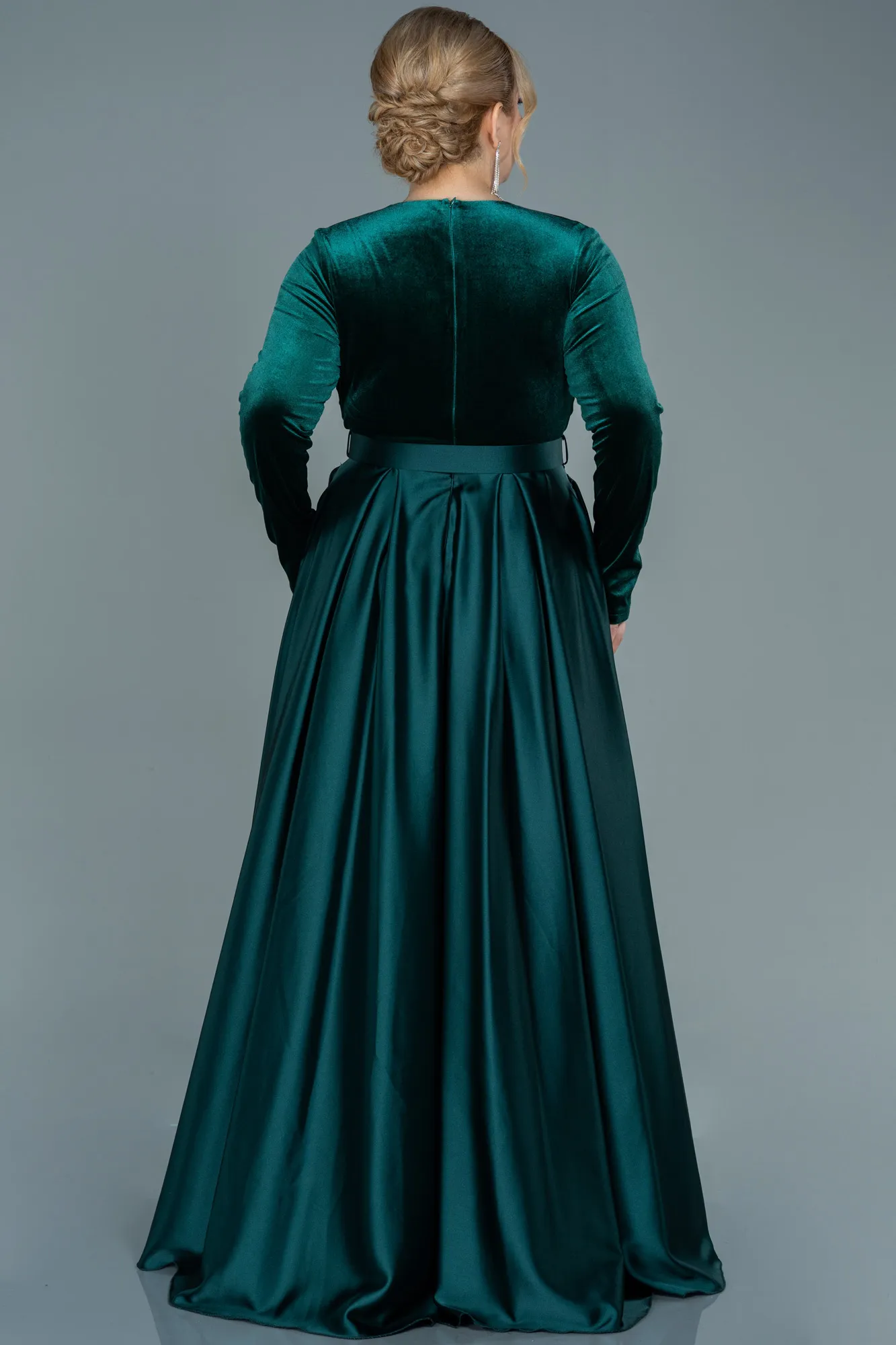 Emerald Green-Long Plus Size Evening Dress ABU2615