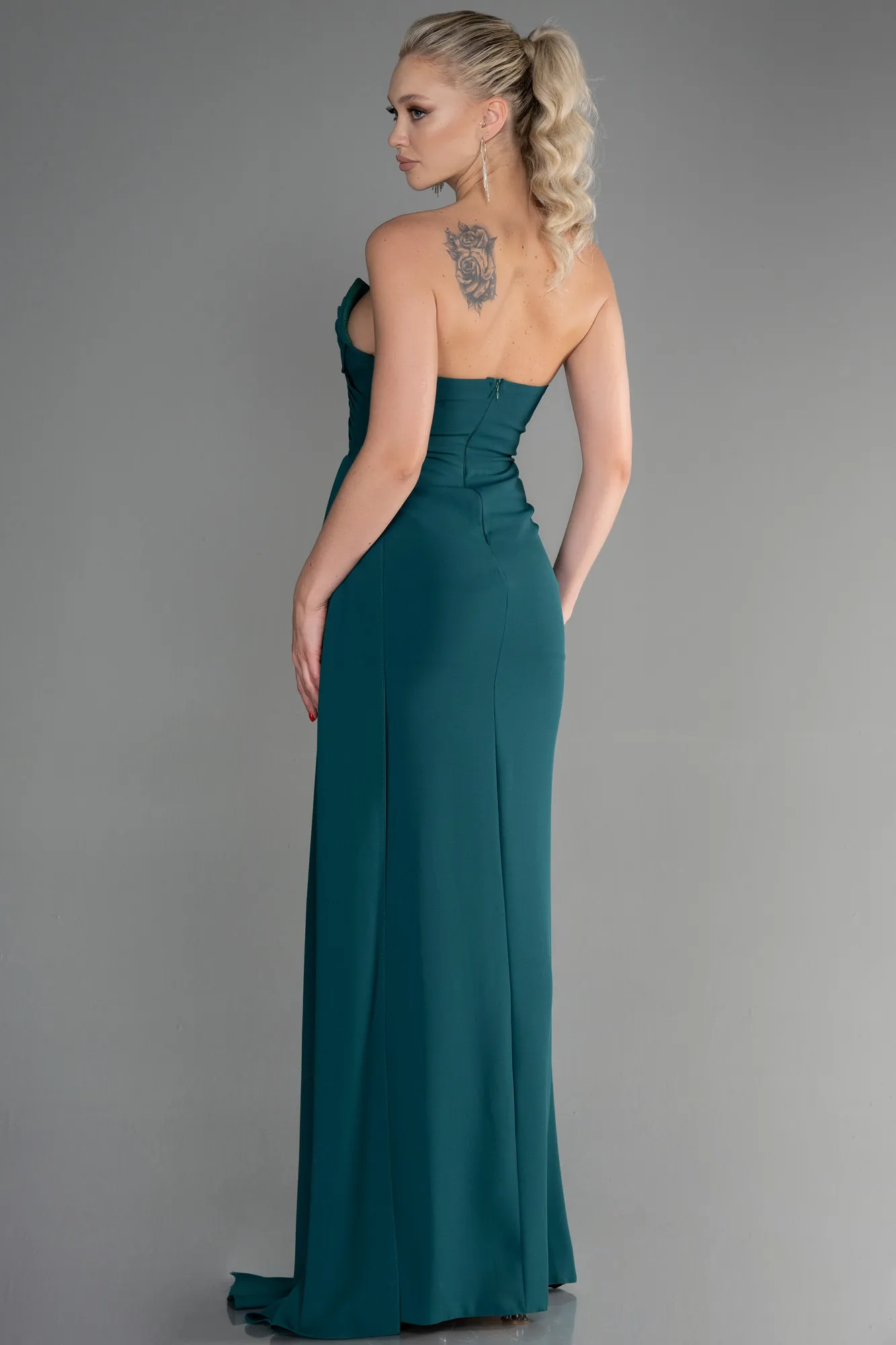 Emerald Green-Long Prom Gown ABU3344