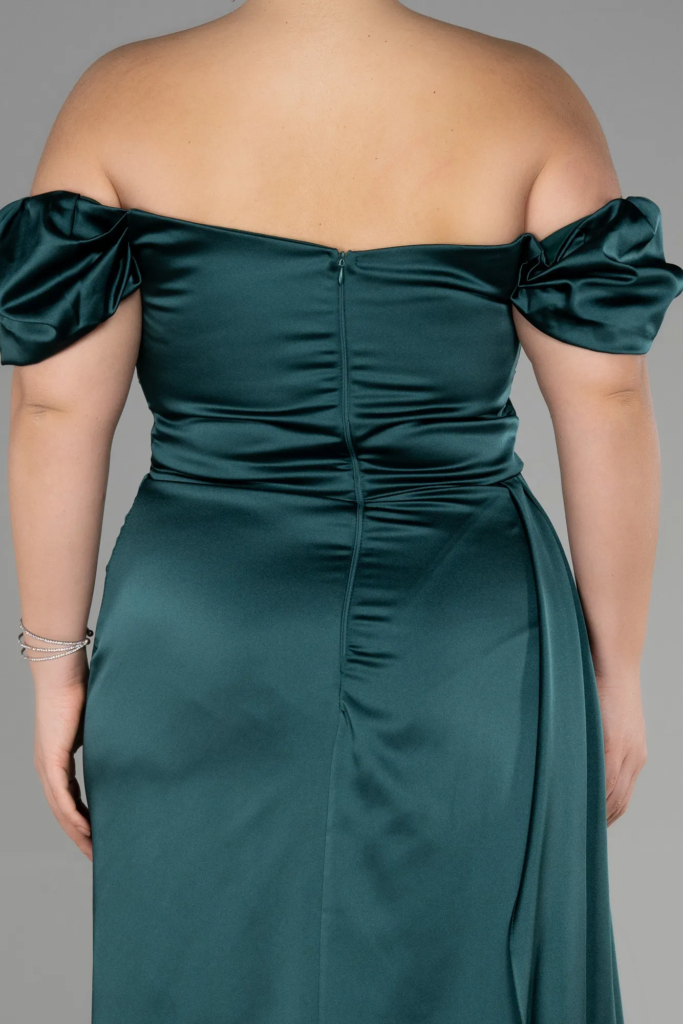 Emerald Green-Long Satin Plus Size Evening Dress ABU1626