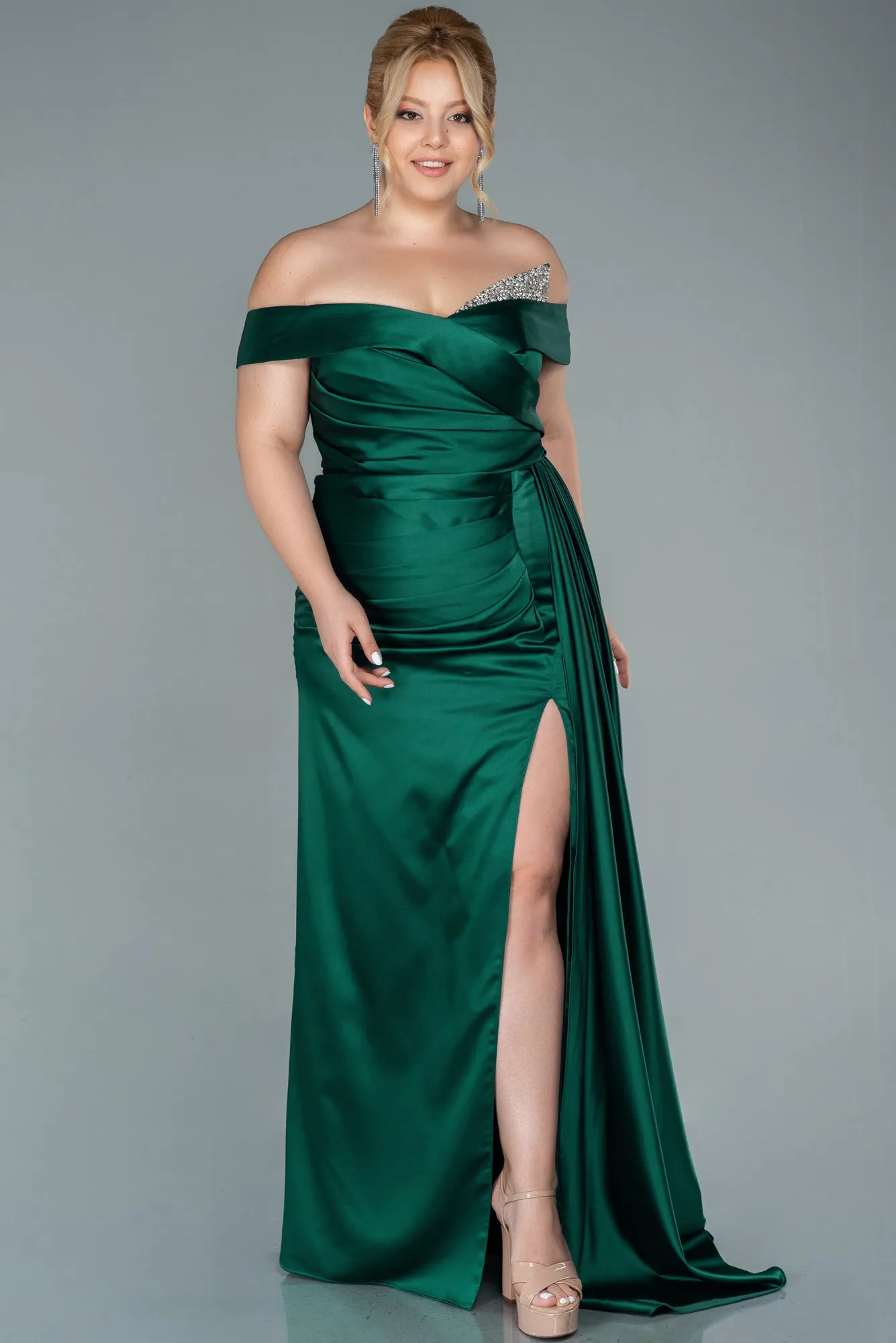 Emerald Green-Long Satin Plus Size Evening Dress ABU2561