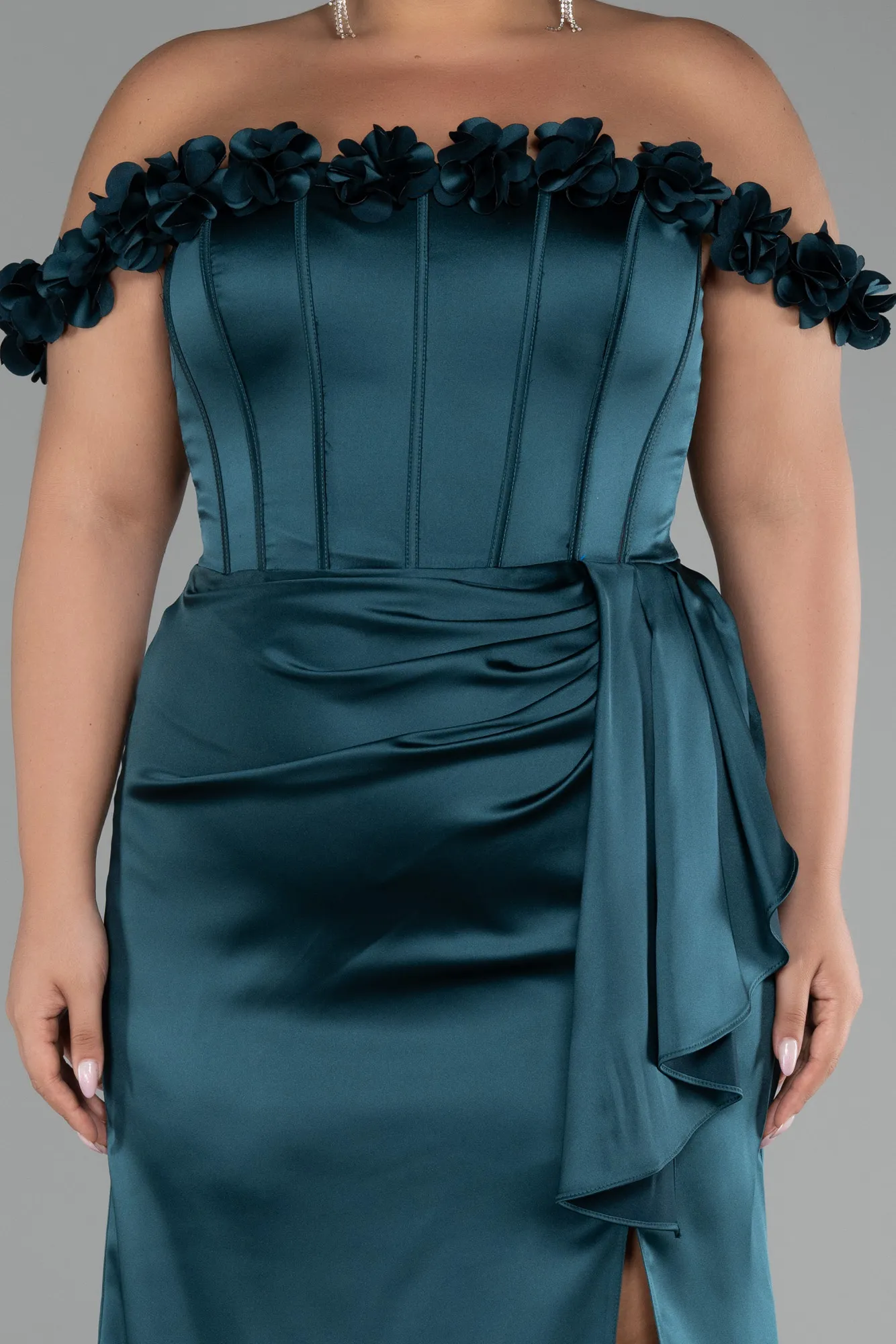 Emerald Green-Long Satin Plus Size Evening Gown ABU4046