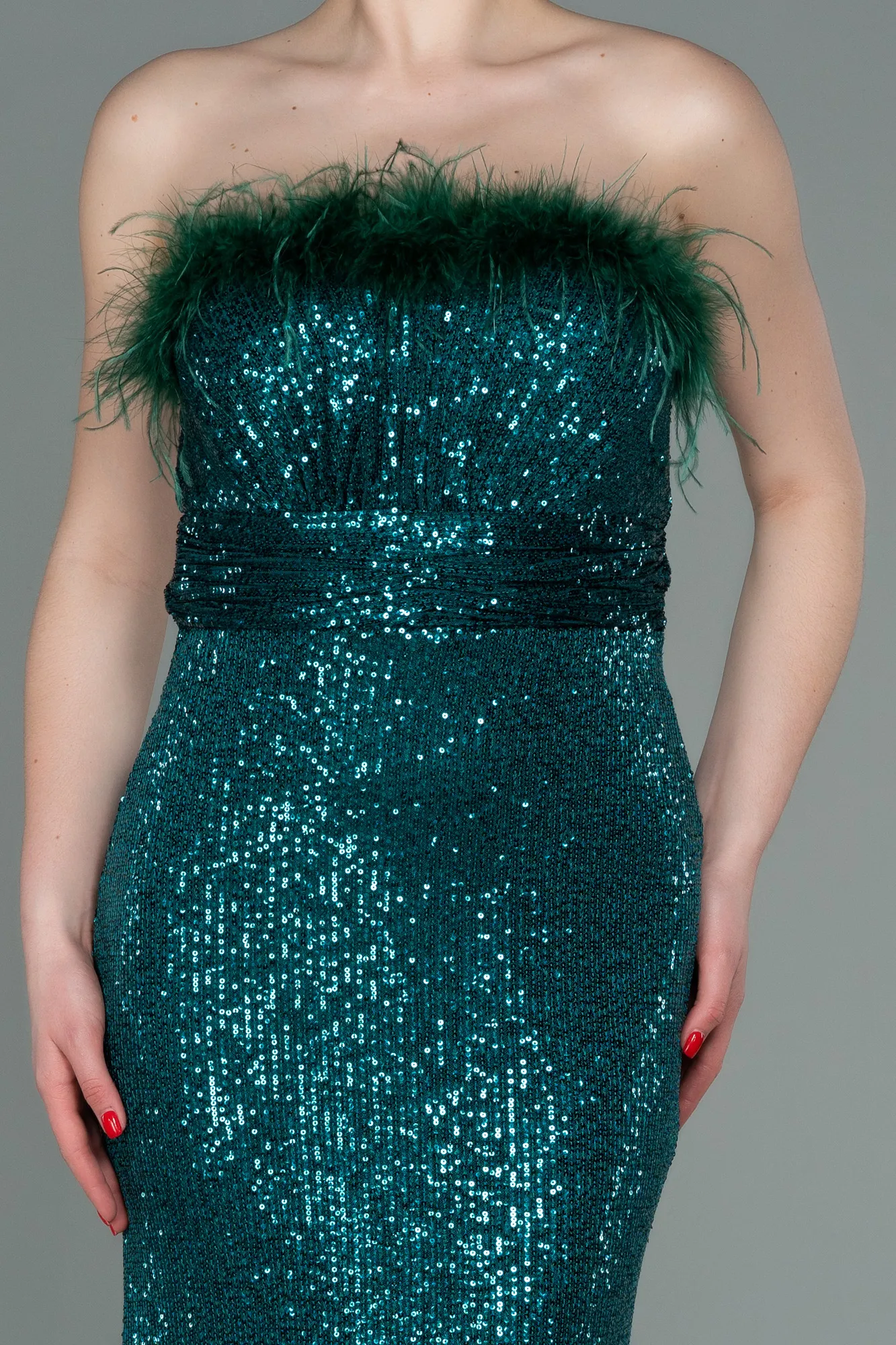 Emerald Green-Long Scaly Evening Dress ABU3067