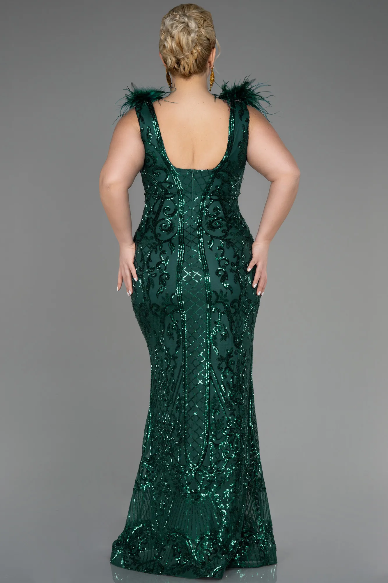 Emerald Green-Long Scaly Plus Size Engagement Dress ABU3671